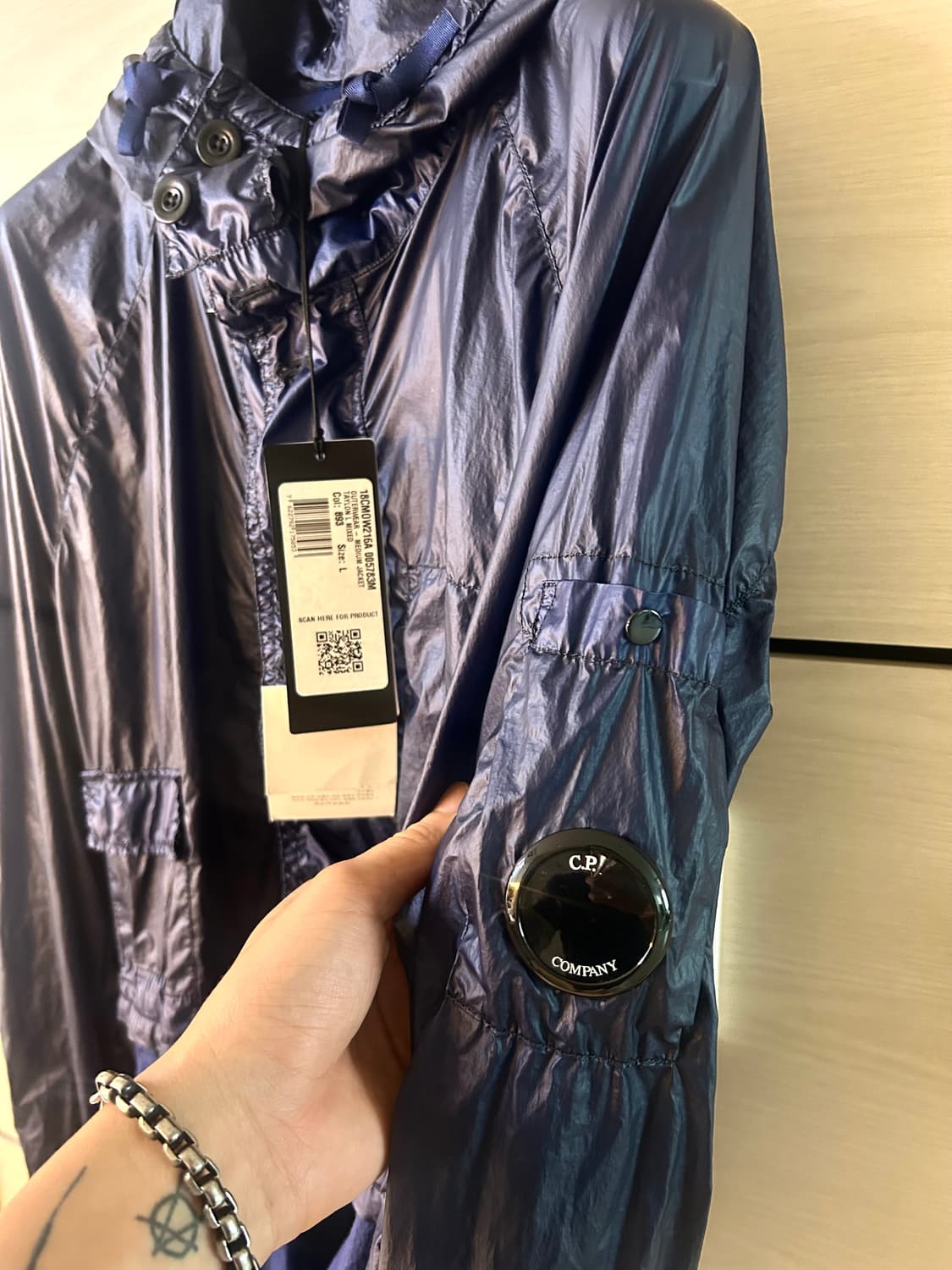 Cp Company 렌즈와펜 타일론 믹스드 후드 자켓 새상품 상품이미지2