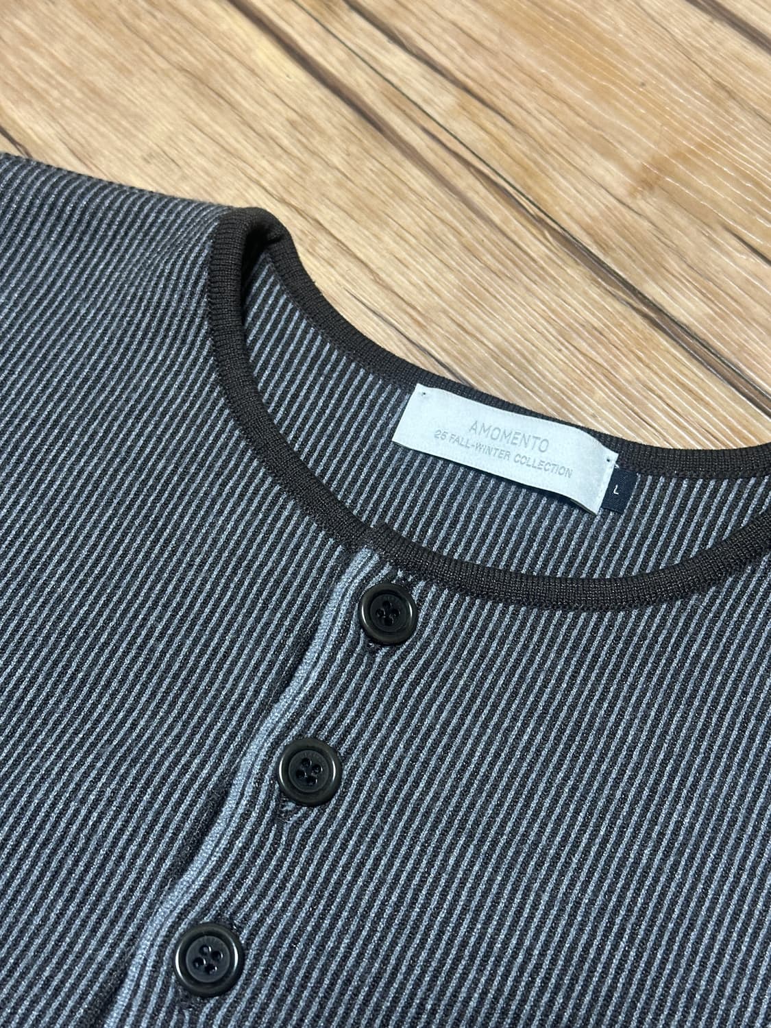 아모멘토 Stripe Button Up Cardigan 브라운 가디건  상품이미지6