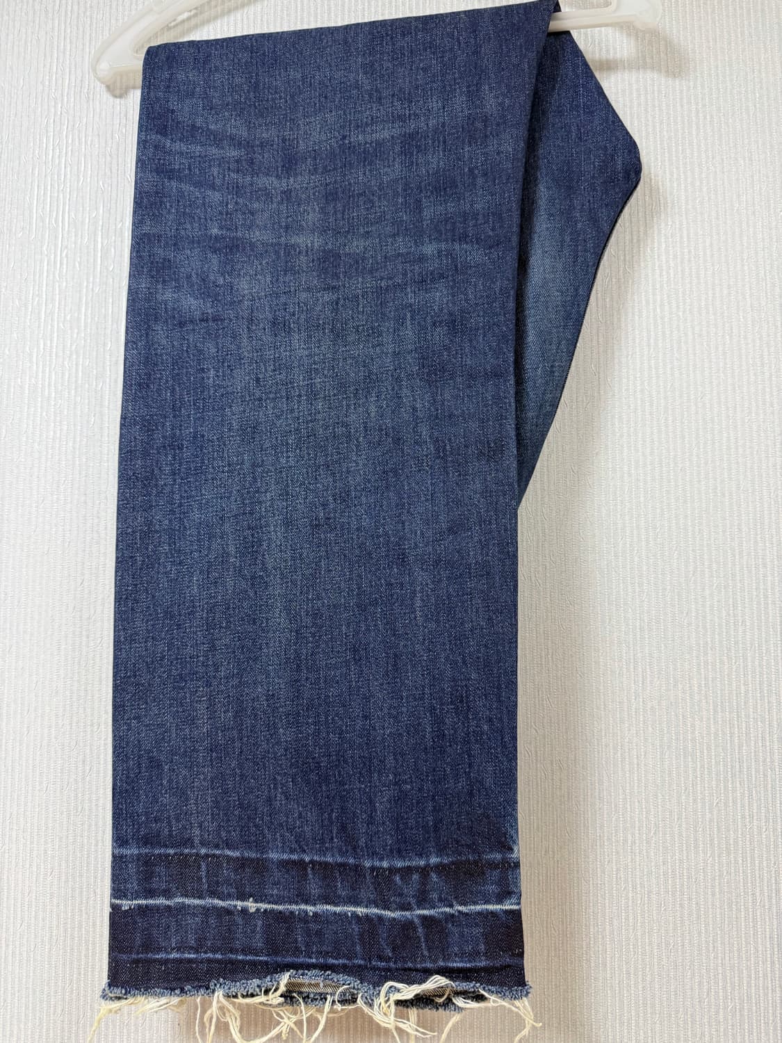 (뷔 착용)셀린느 웨슬리진 데님팬츠 진청 상품이미지4