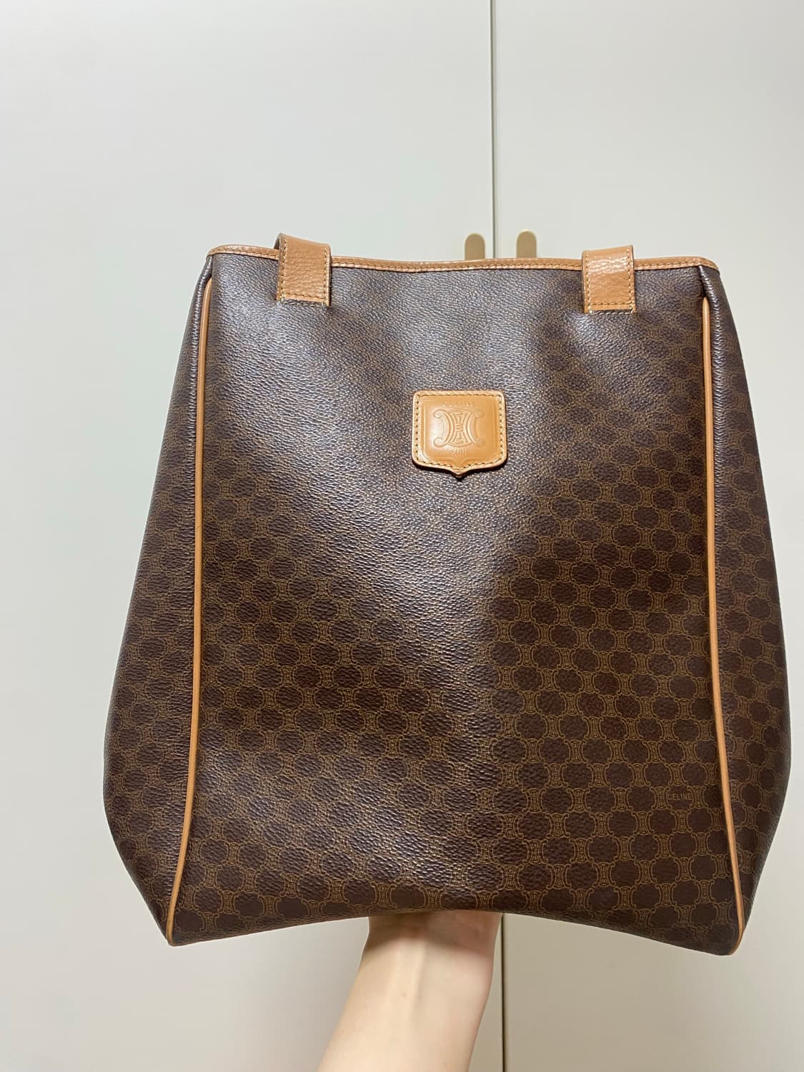 셀린느 마카담 숄더백 주우재백 상품이미지1