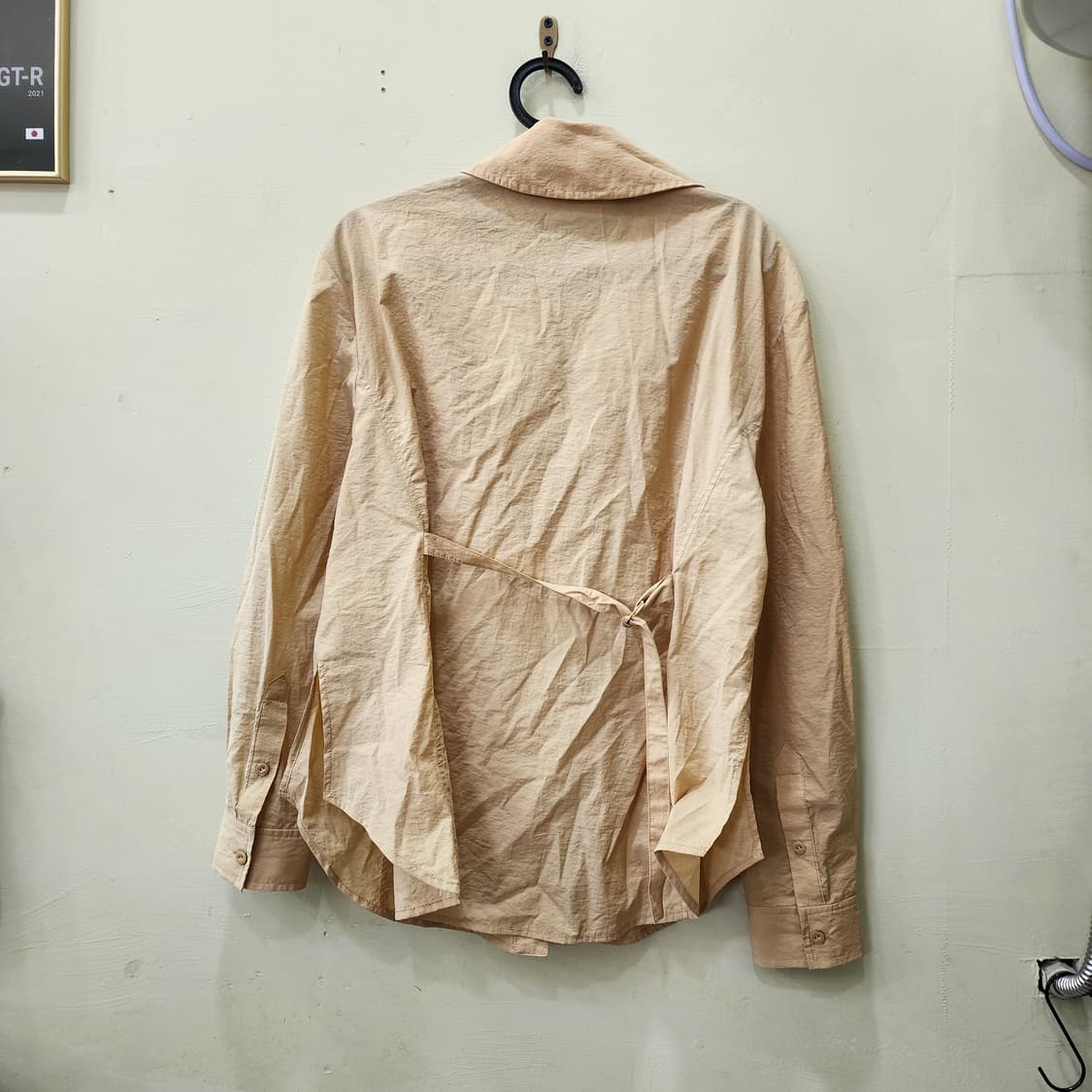 [1] on&on 베이지 오렌지 셔츠 상품이미지3