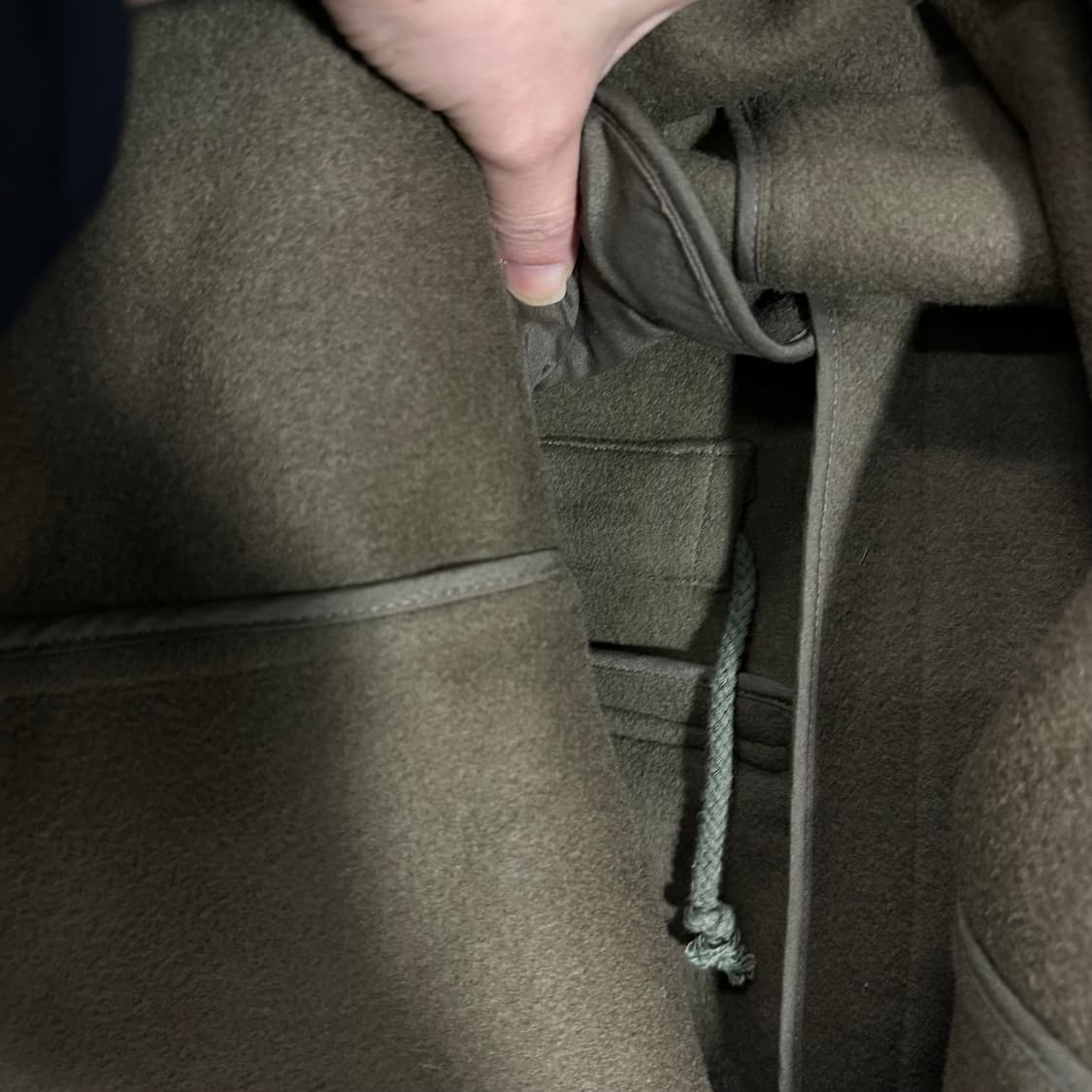 우먼OS 스튜디오톰보이 빈티지카키 오버핏 허리스트링 울 후드롱코트 상품이미지6