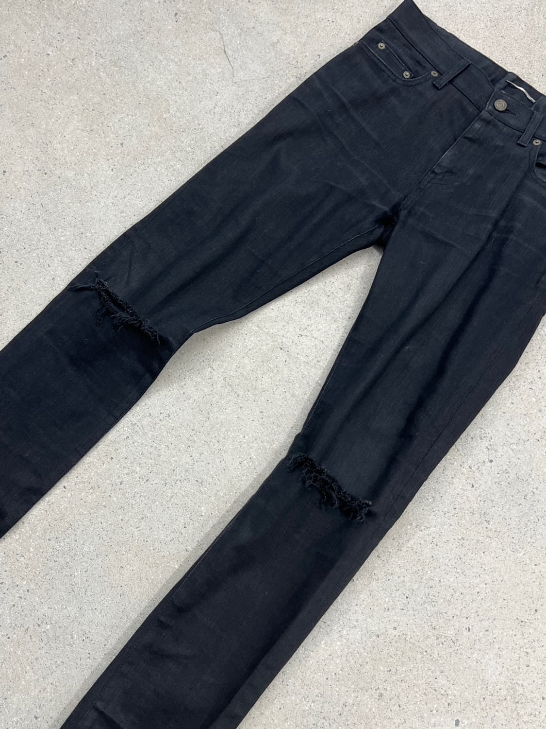 생로랑 15FW D02 무릎 디스 스키니진 상품이미지4