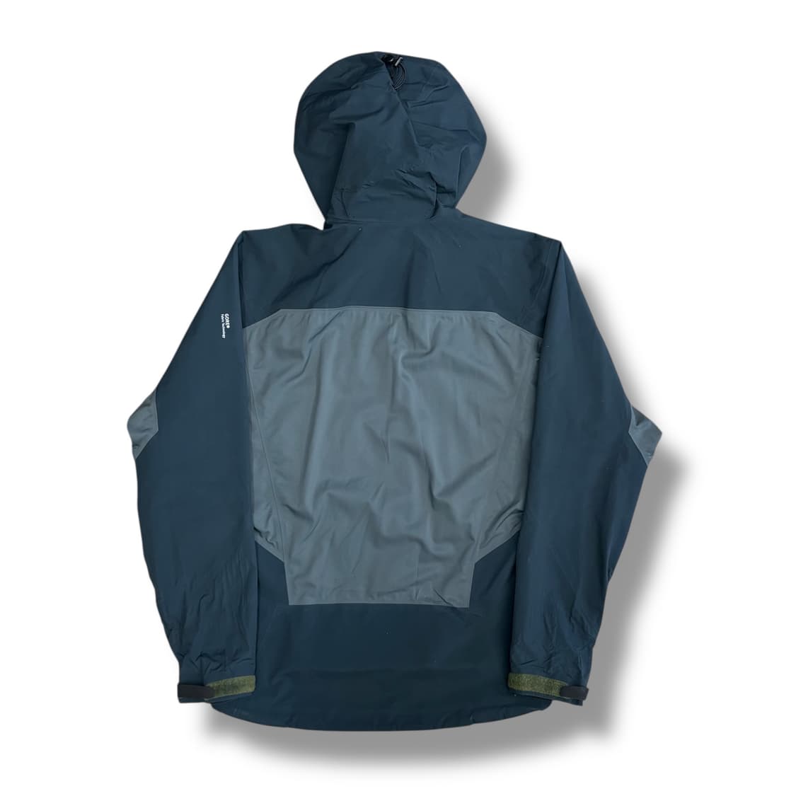 Arc'teryx 고어텍스 알파 SV 자켓 상품이미지2