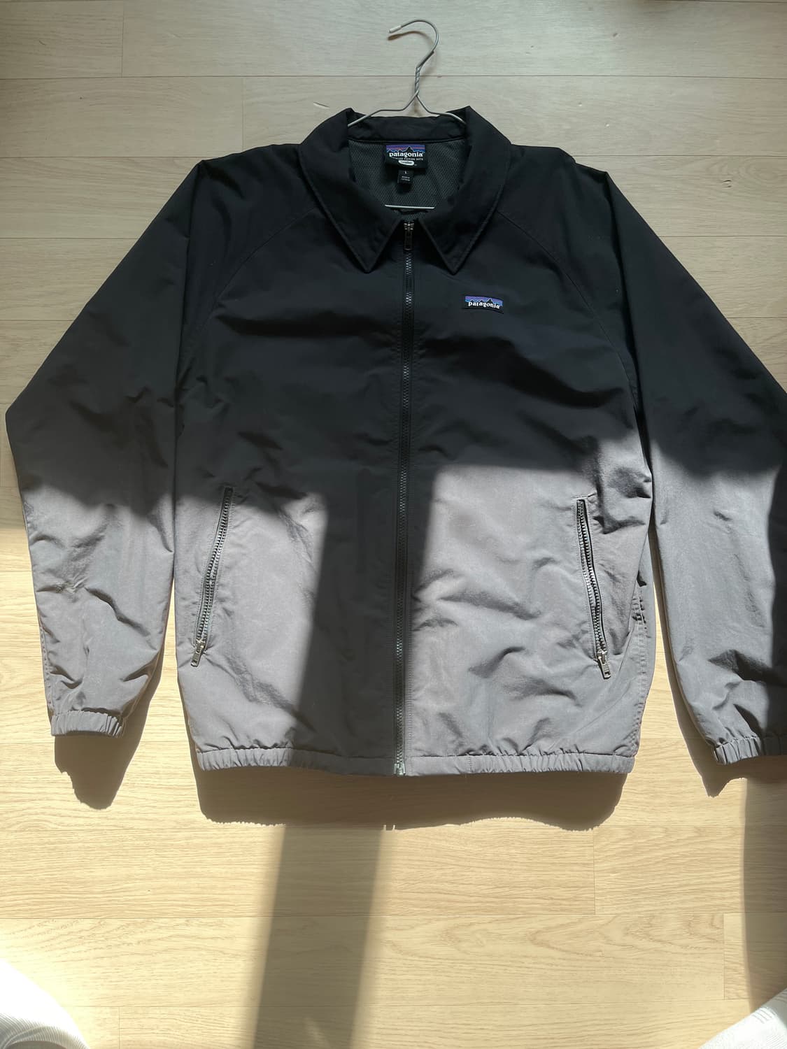 파타고니아 바람막이 자켓 블랙(L) 상품이미지1