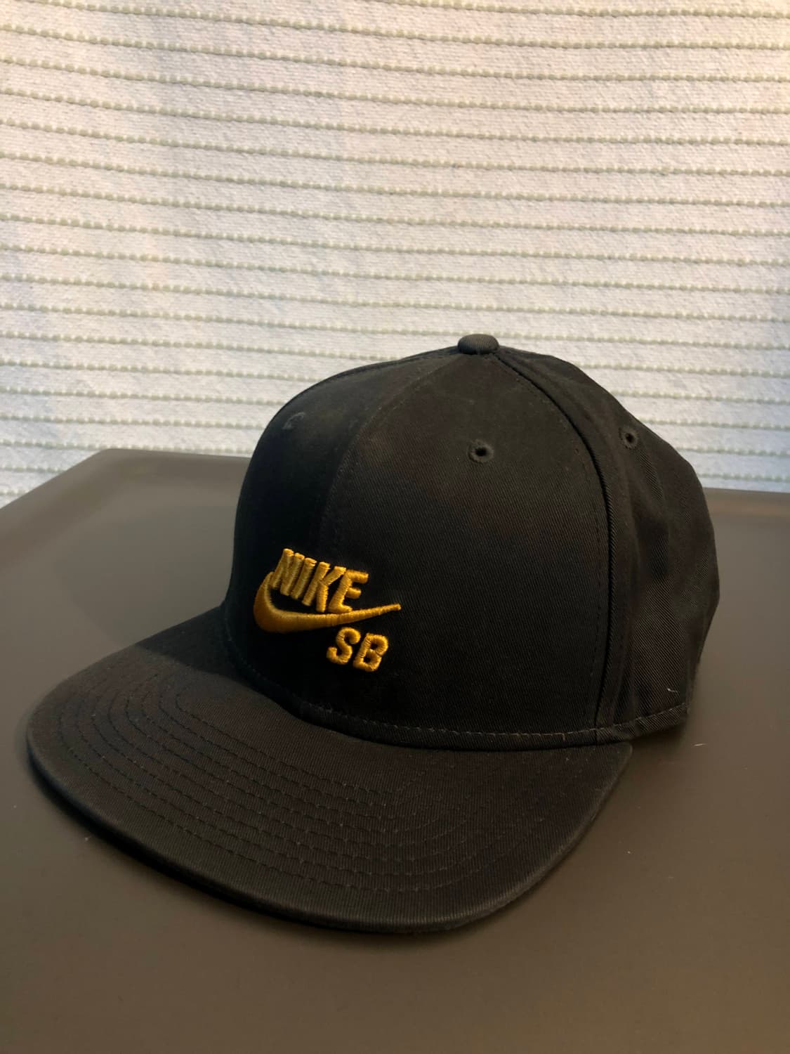 나이키 sb  스케이트보드 스냅백 다크 그레이 상품이미지1