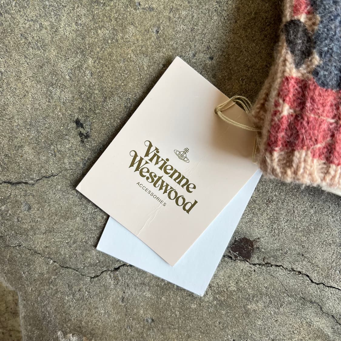 비비안웨스트우드 울 장갑 여성용 상품이미지3