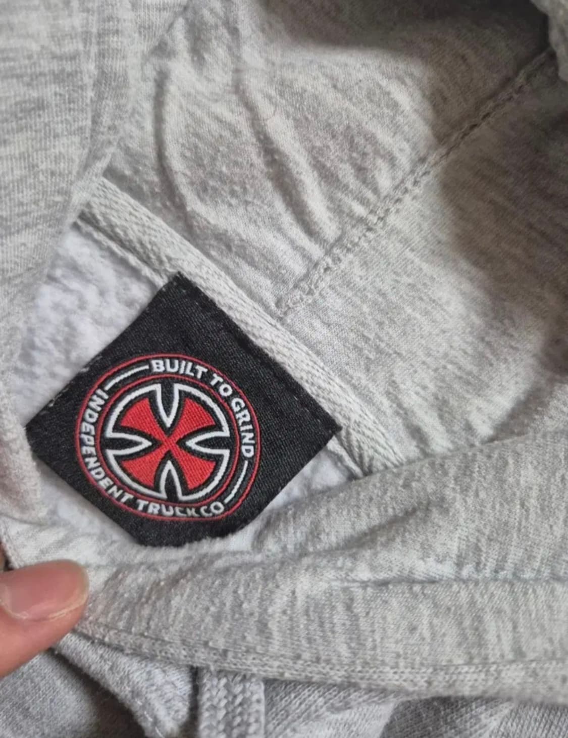 인디펜던트 × 트레셔 후디 상품이미지5