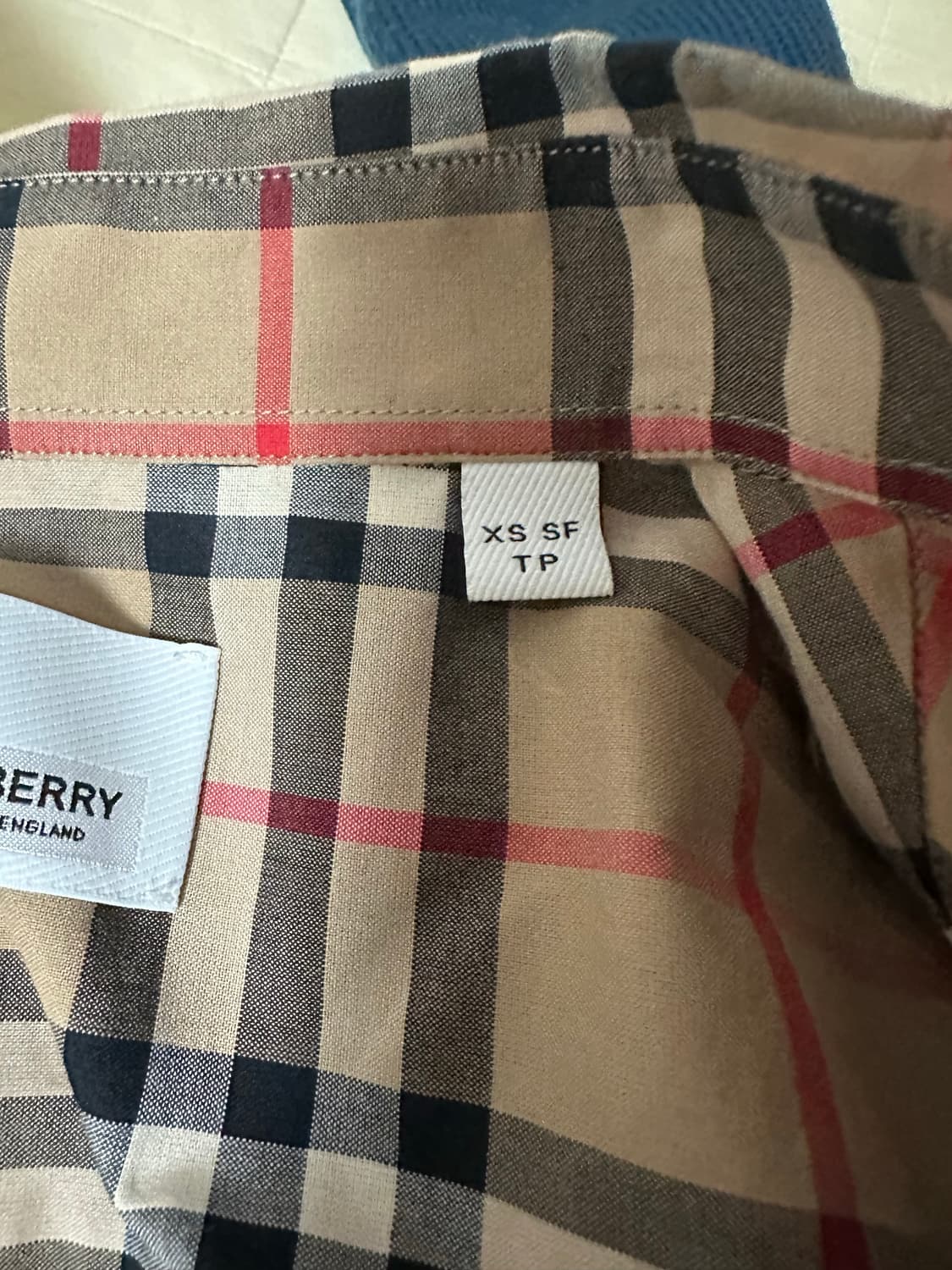 버버리 노바 체크 스트레치 코튼 포플린 셔츠 xs(국내 100-105) 상품이미지5