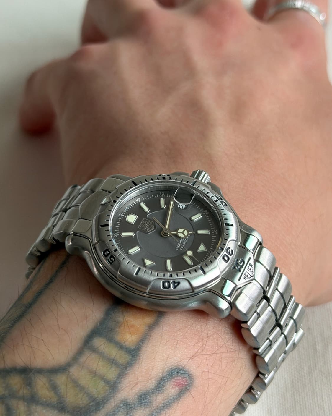 태그호이어6000  그레이 다이얼 36mm 상품이미지8