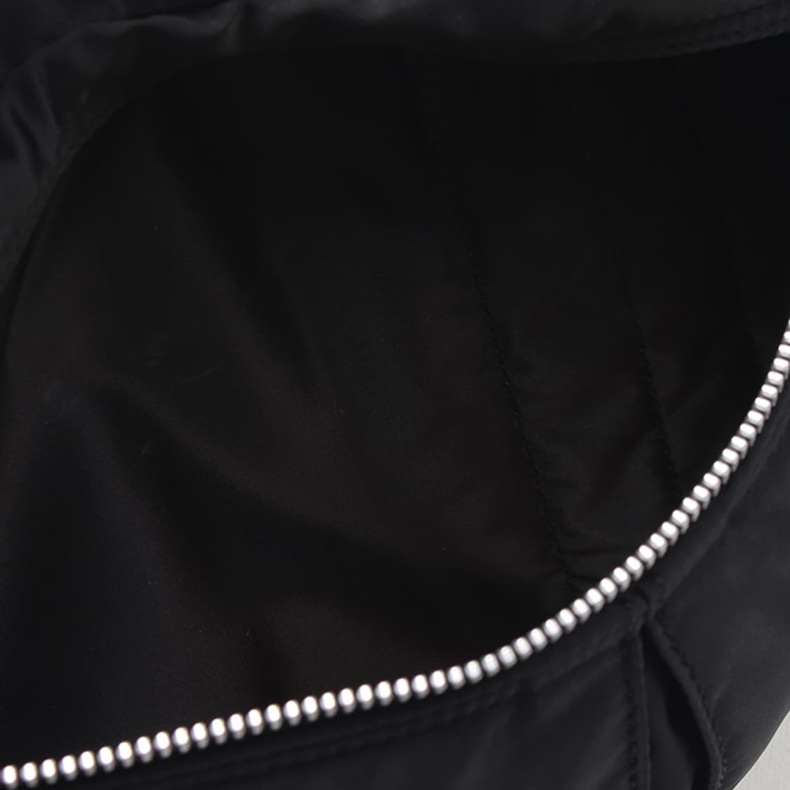  PORTER "Black Shoulder Bag" 상품이미지8