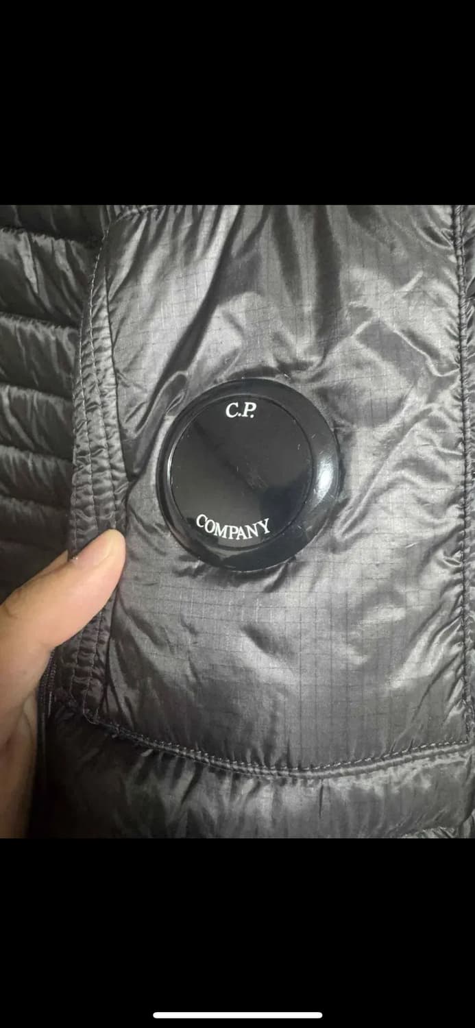 CP컴퍼니 디디쉘 경량패딩 52사이즈 상품이미지2