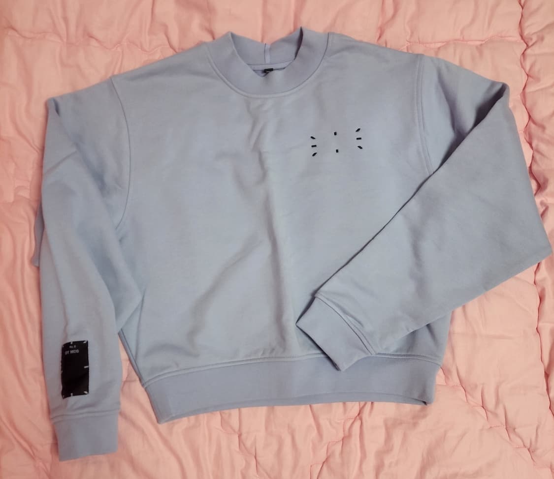 정품)급처잠깐1번입음!알렉산더맥퀸 크롭맨투맨티 매장가39메종마르지엘라st 상품이미지2