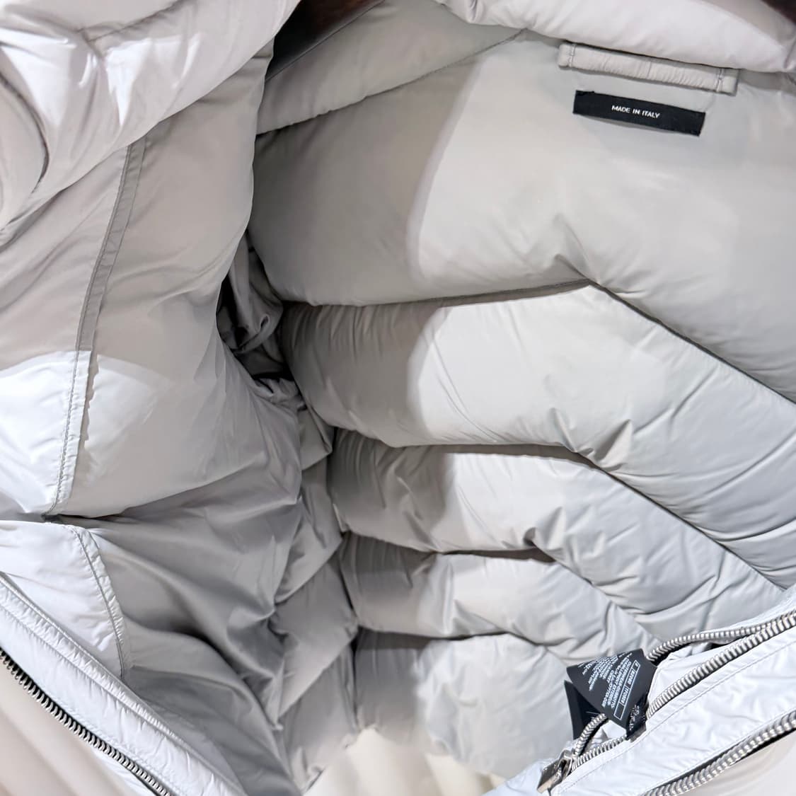 (A+/48) / 톰포드 퀄팅 나일론 다운 패딩 자켓 화이트 상품이미지7