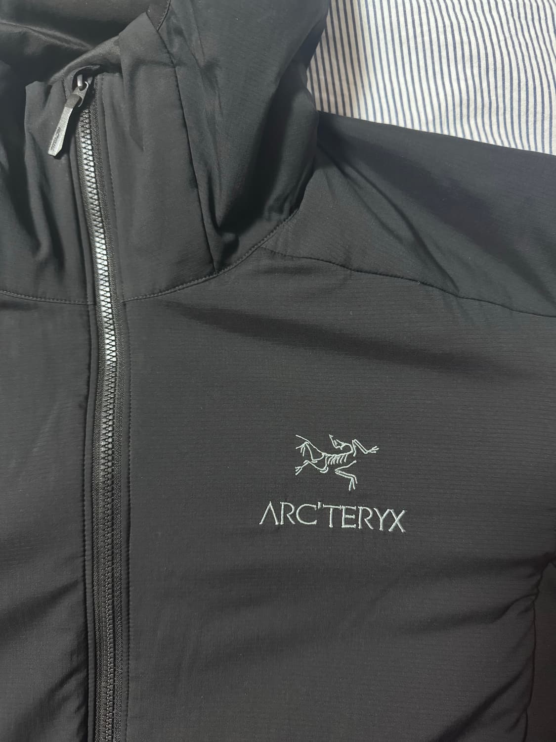 (S급) 아크테릭스 아톰 LT 후디 블랙 S 상품이미지4