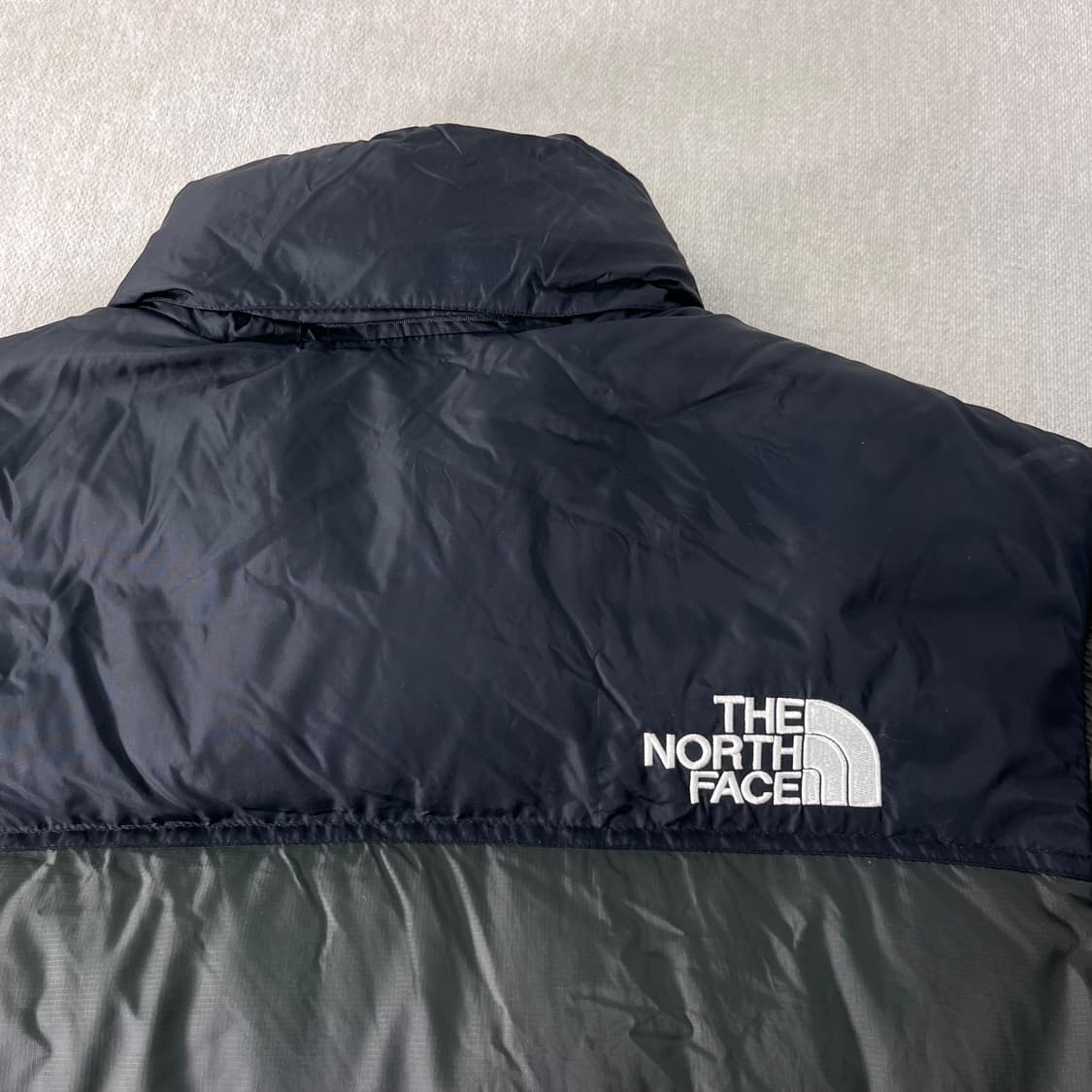 95 노스페이스 눕시700 1996 챠콜 패딩 상품이미지7