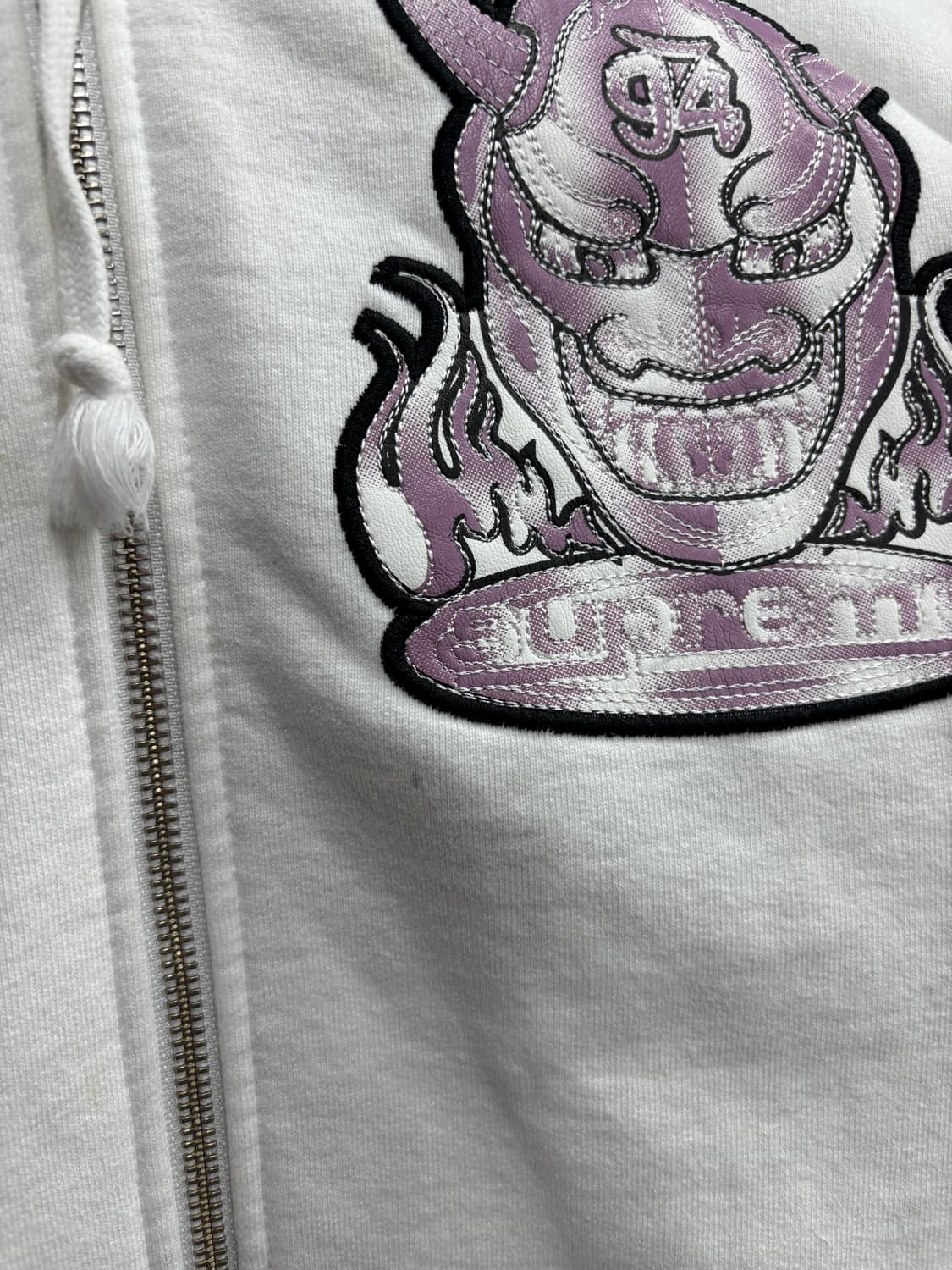 슈프림 22ss 데몬 스웻 후드집업 상품이미지9