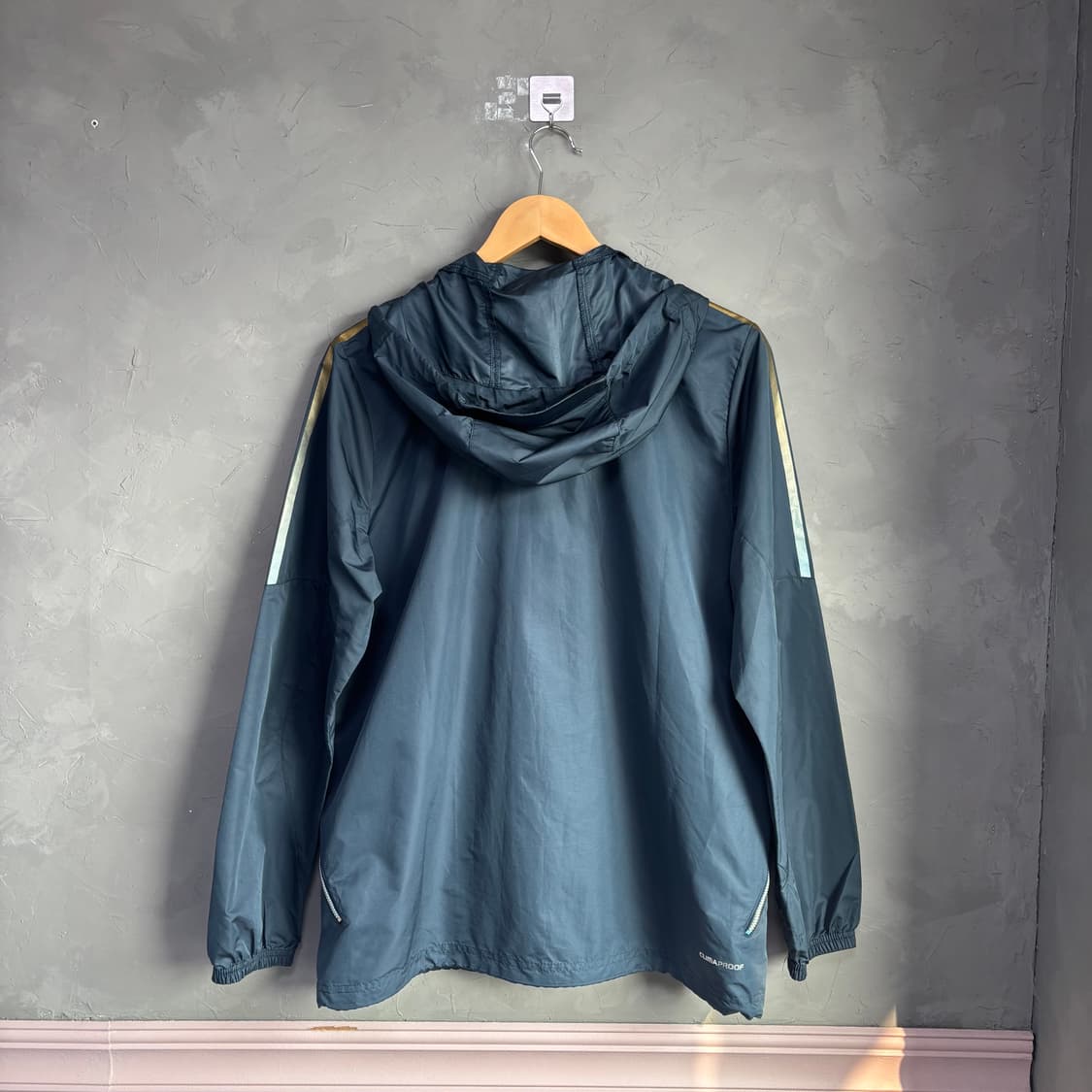 아디다스 레알마드리드 바람막이 상품이미지5