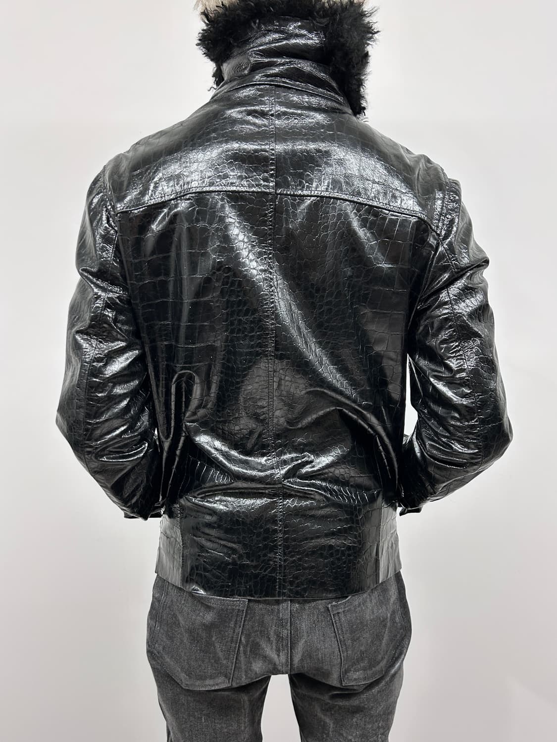 206 옴므 페이던트 크로크 퍼 트림 램스킨 자켓 상품이미지5