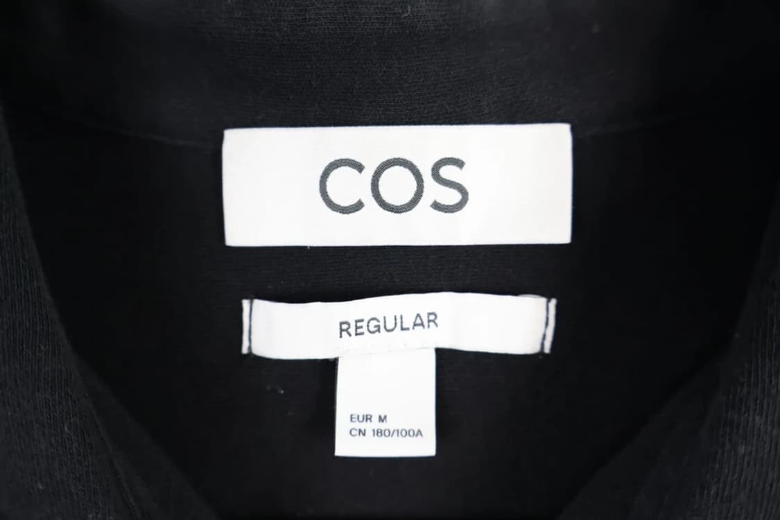 코스 블랙 셔츠 상품이미지5