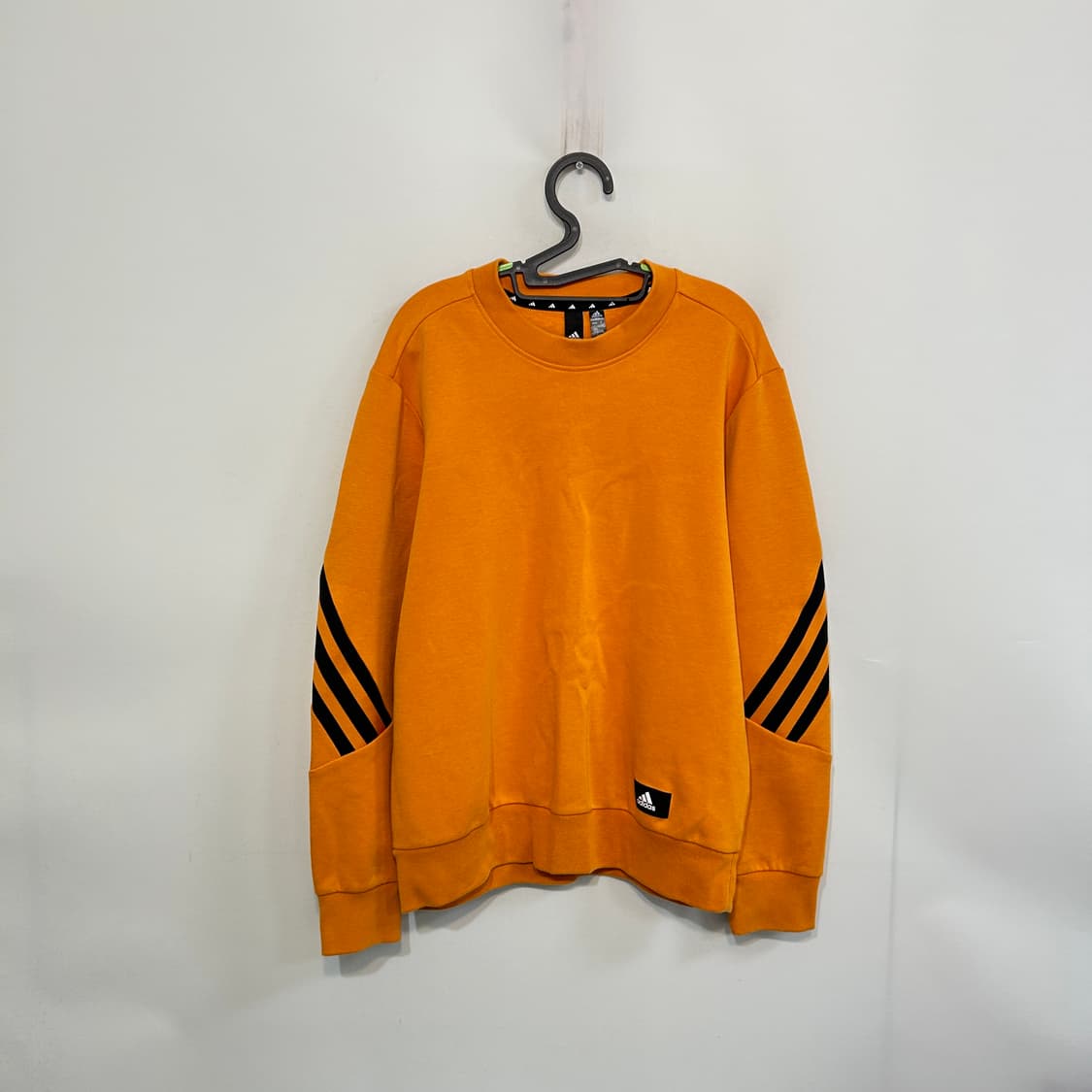 아디다스 남성 맨투맨 티셔츠 XL 상품이미지1