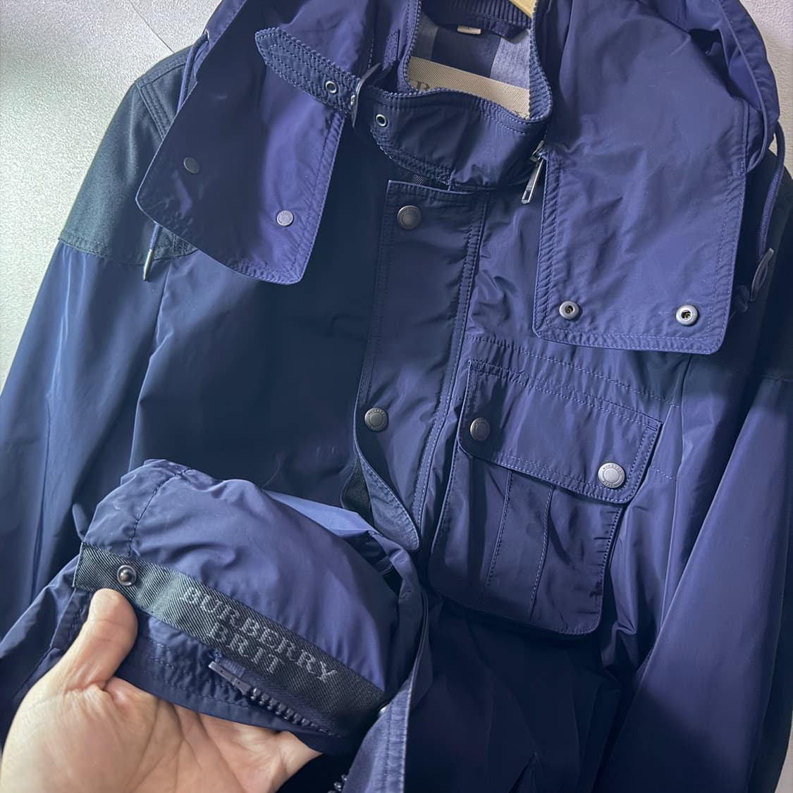 버버리 브릿 네이비 디테일 후드점퍼 L (슬림105) 상품이미지7