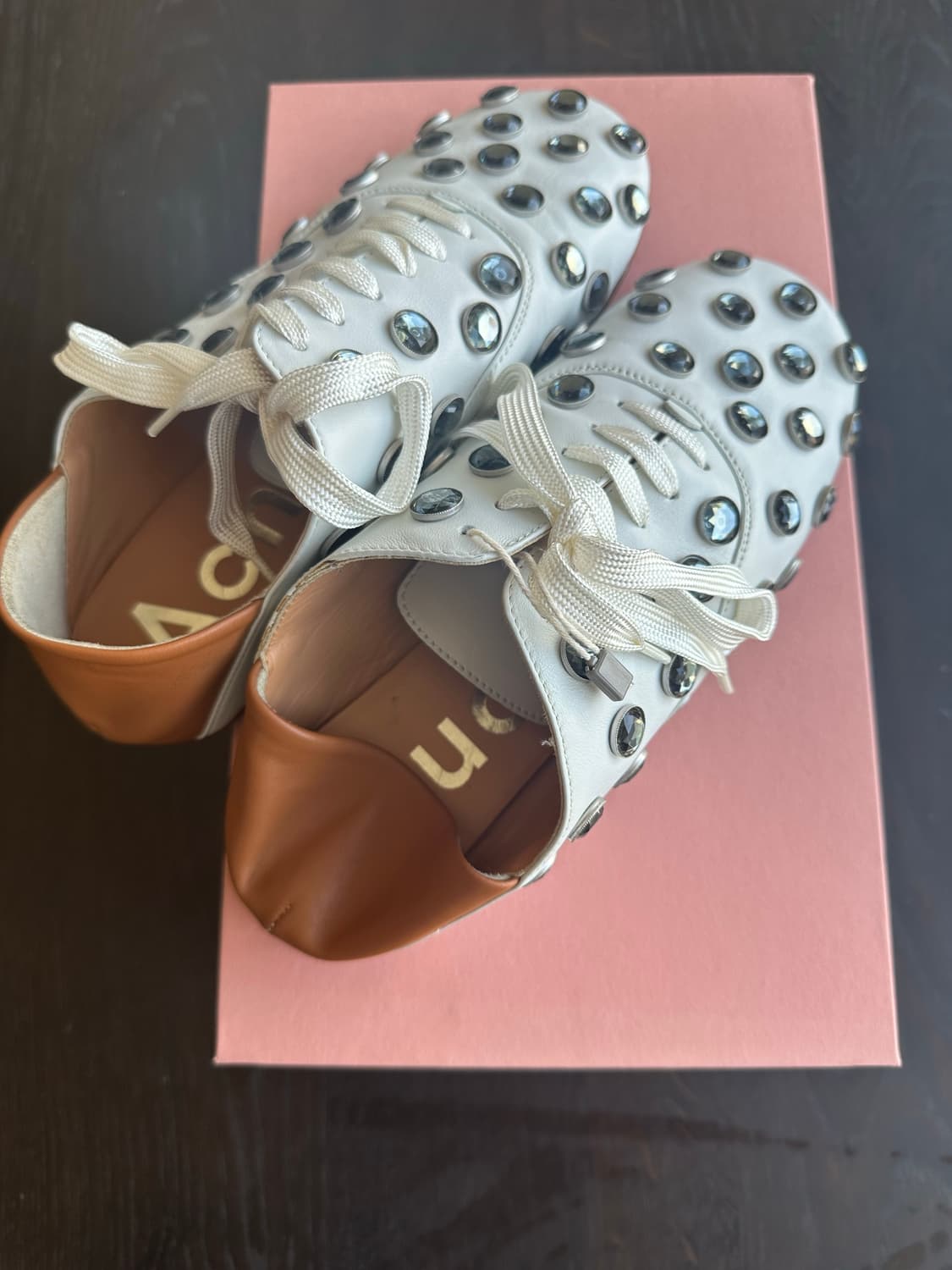 아크네 스튜디오 mika stone 스터드 스니커즈 36 (1회착용) 상품이미지8