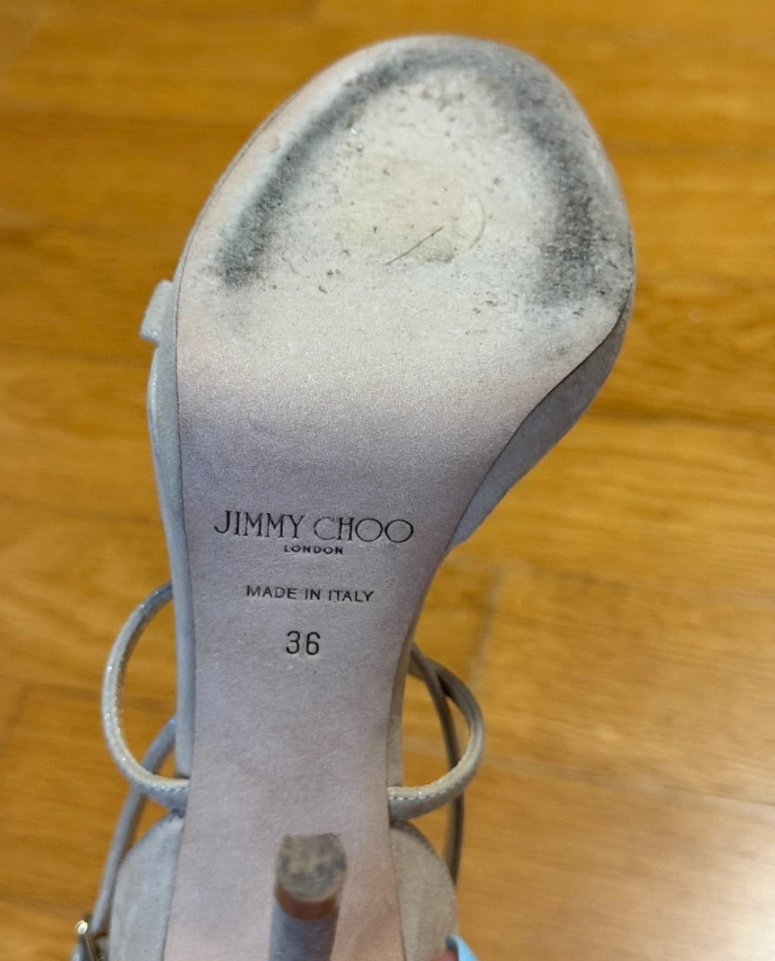 Jimmy choo 지미추 스웨이드 실버 스트랩 힐 상품이미지7