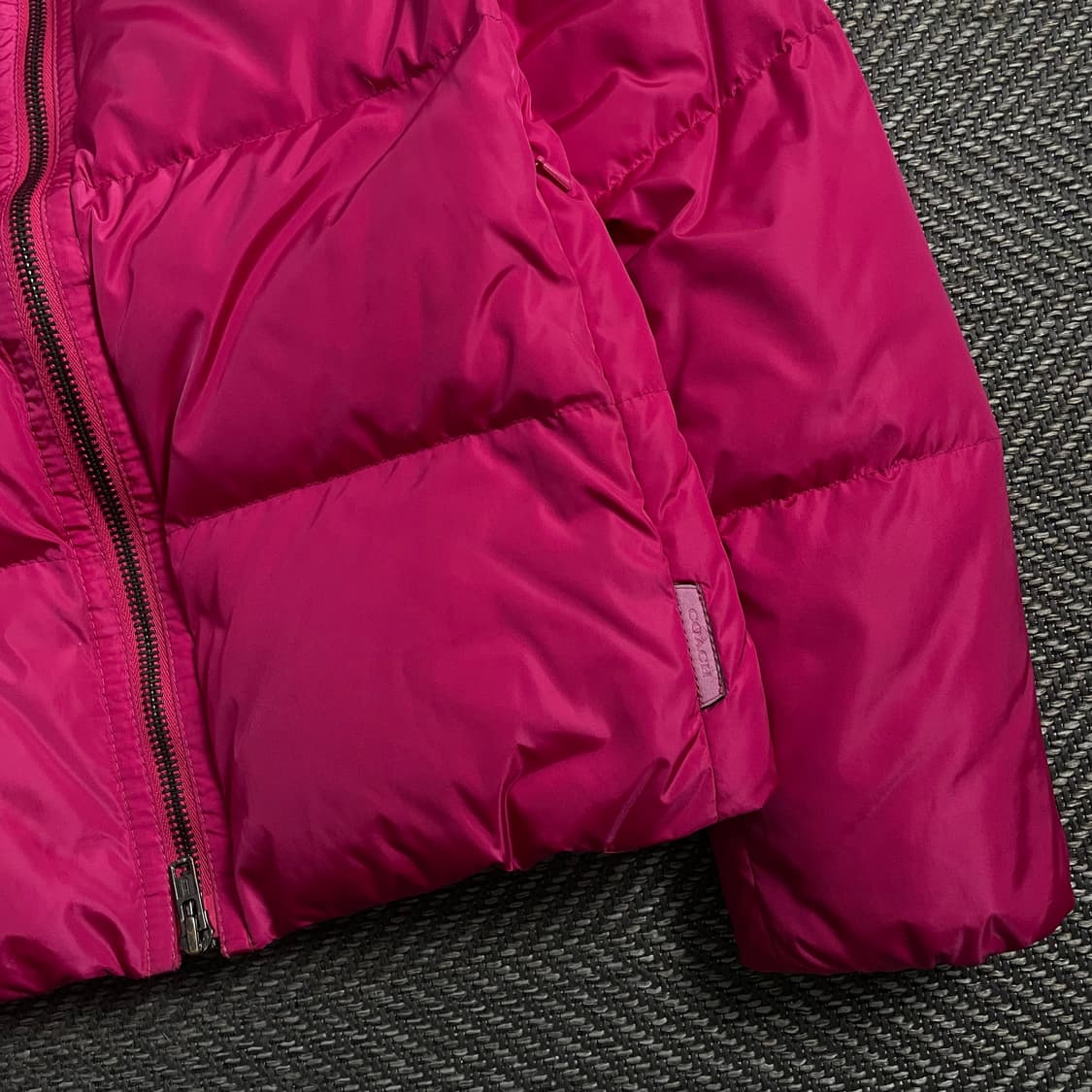 코치 우먼스 다운 푸퍼 크롭 패딩 핑크o 4230 상품이미지3