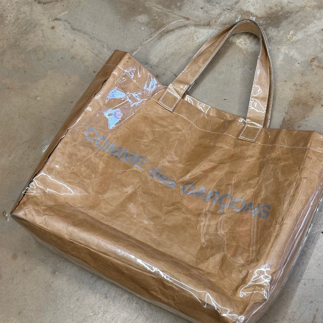 OS 꼼데가르송 PVC 페이퍼 토트백 상품이미지1