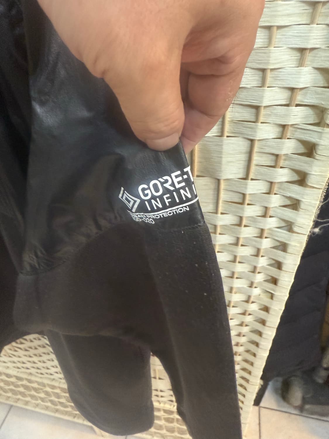 95 정품 cp컴퍼니 메트로폴리스 고어텍스 아노락 팝니다 상품이미지4