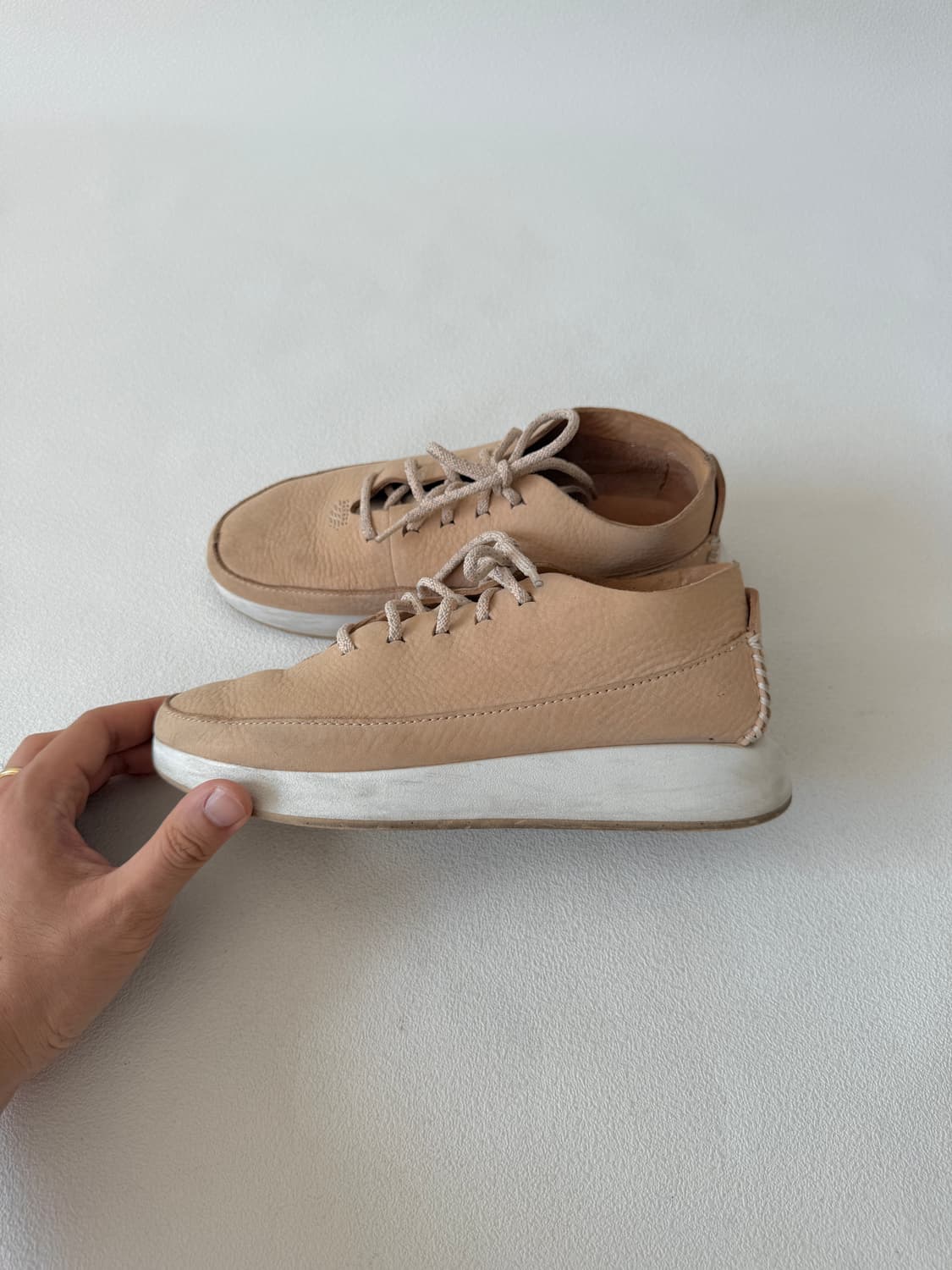 [230]클락스(Clarks) 레더 스니커즈 상품이미지1