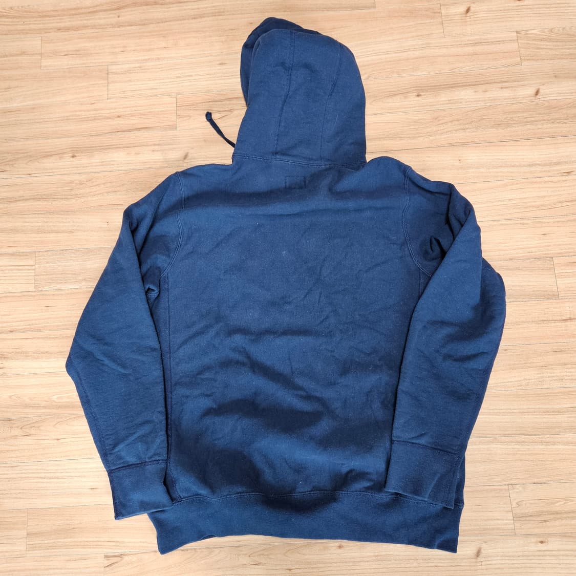 노아 NOAH 네이비 후드티 상품이미지2
