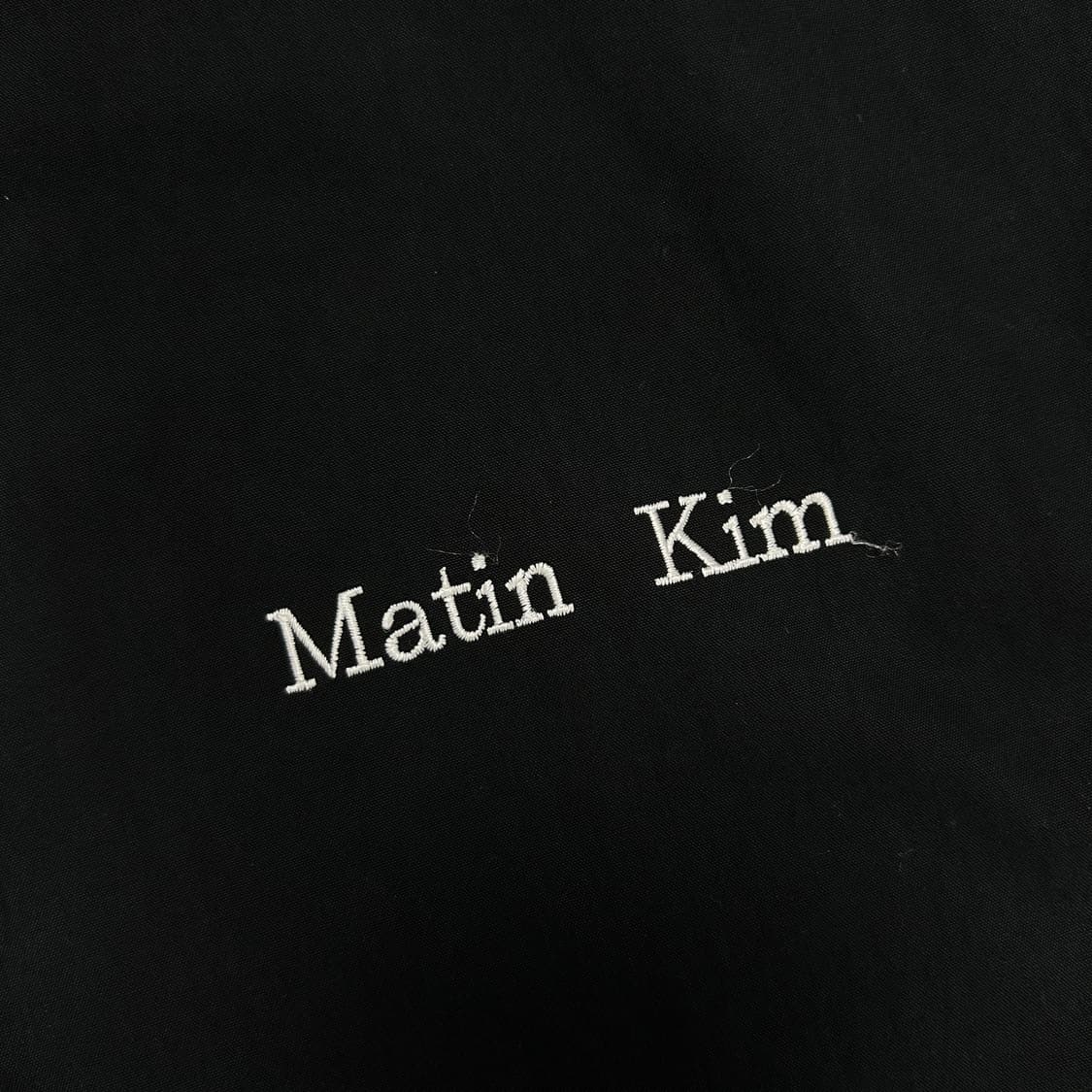 마뗑킴 블랙 스펠로고 블루종 자켓(F) 상품이미지5