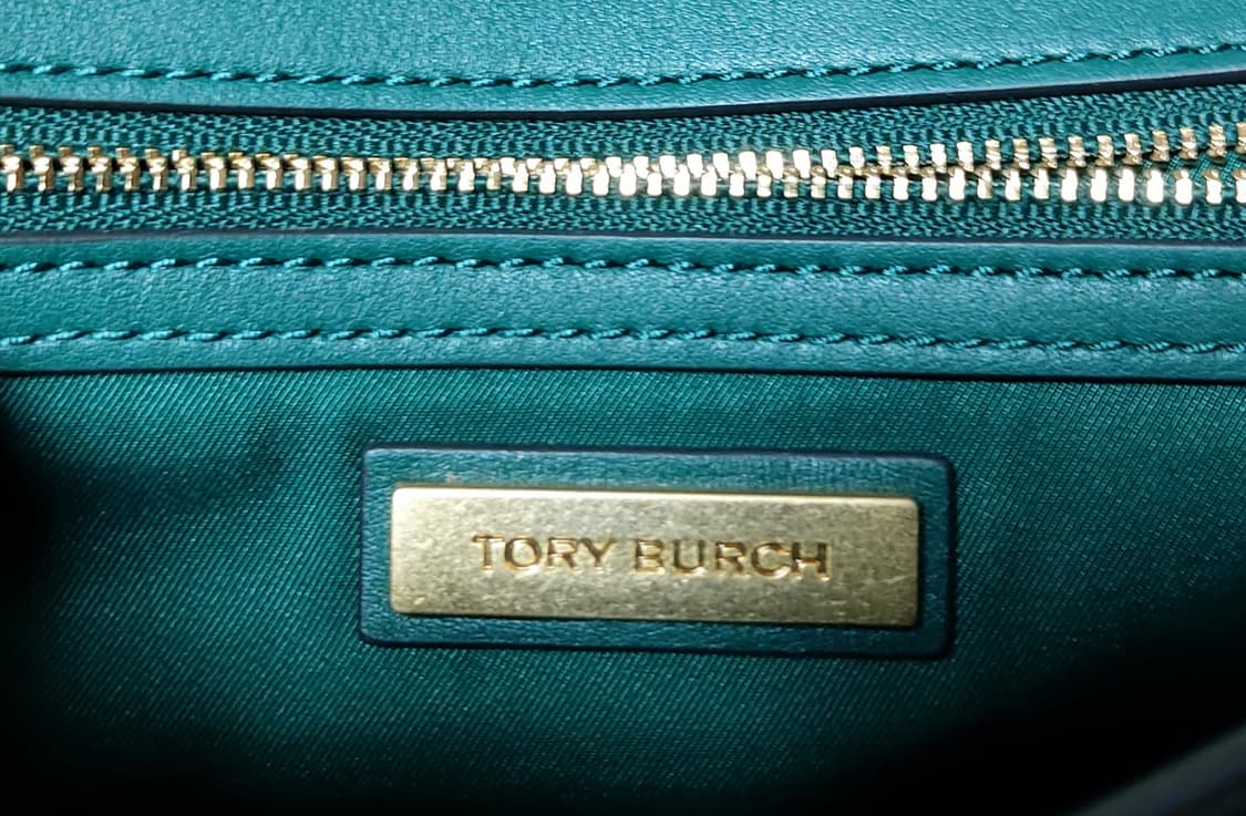 토리버치 조지아 턴락 크로스바디백

 상품이미지7