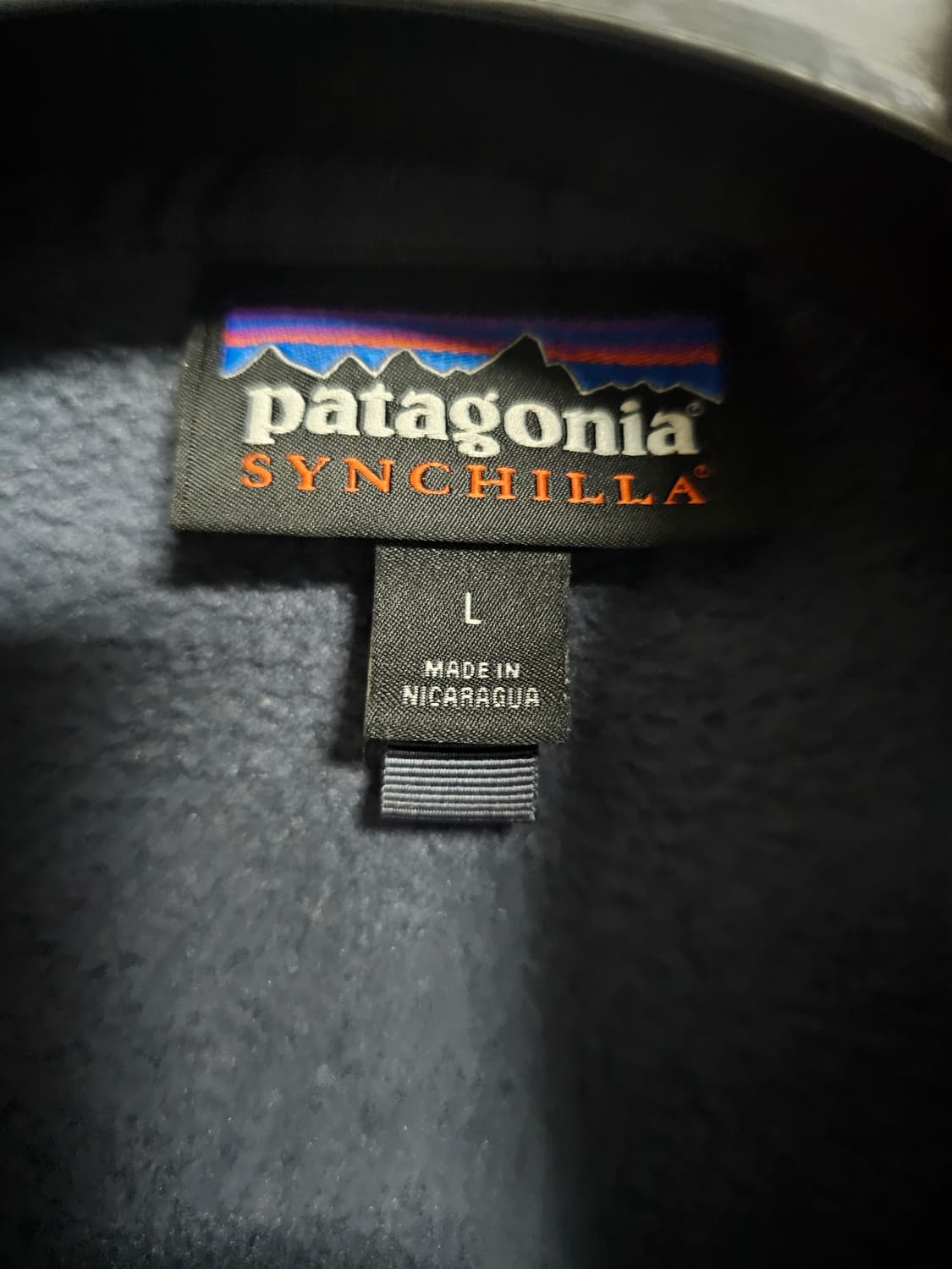 파타고니아 신칠라 L 스몰더 블루   버니쉬드 레드 상품이미지2