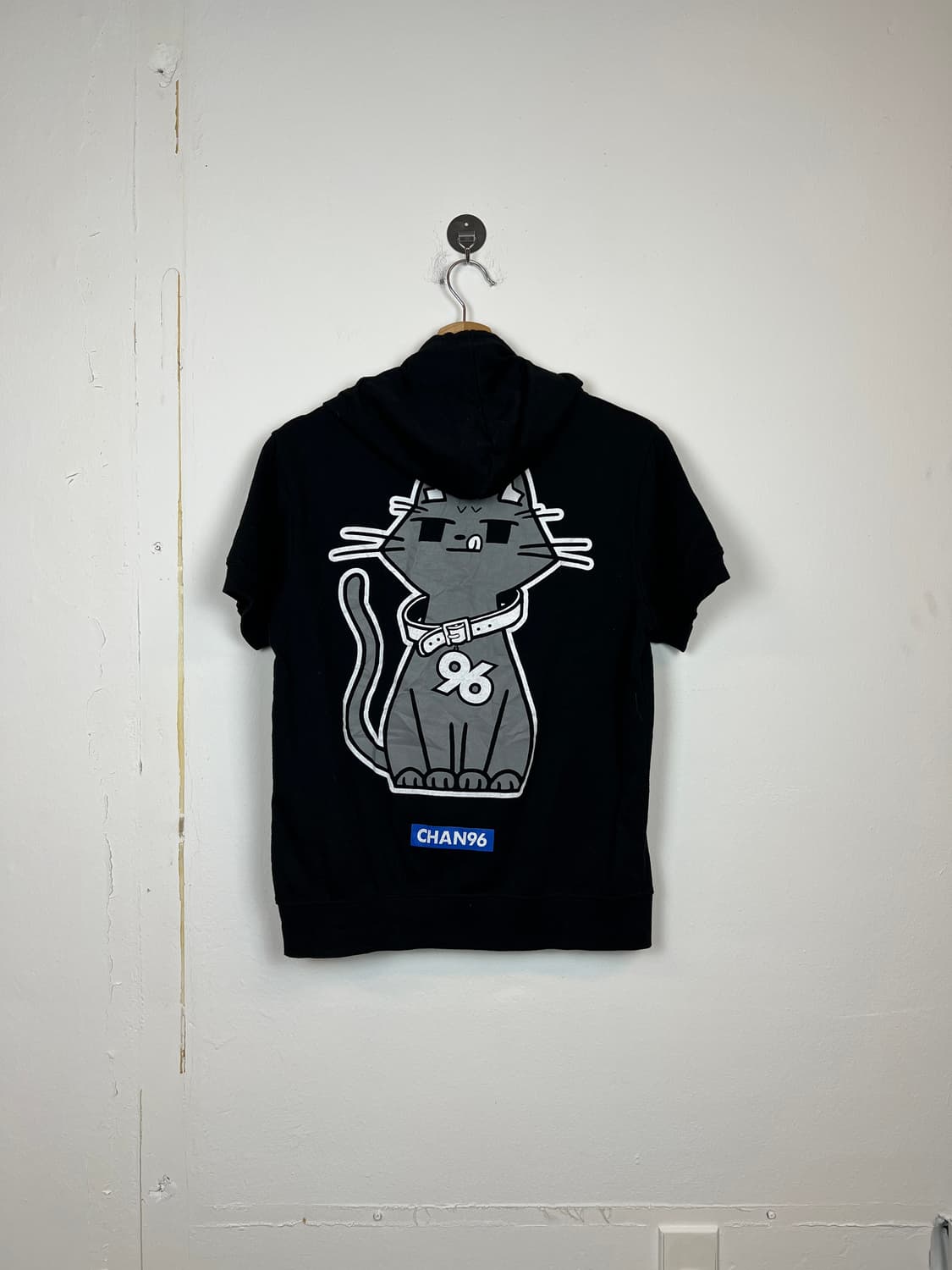 O182 JPN KRONEKO 블랙 캐릭터 빽 프린팅 반팔 후드집업 M 상품이미지2