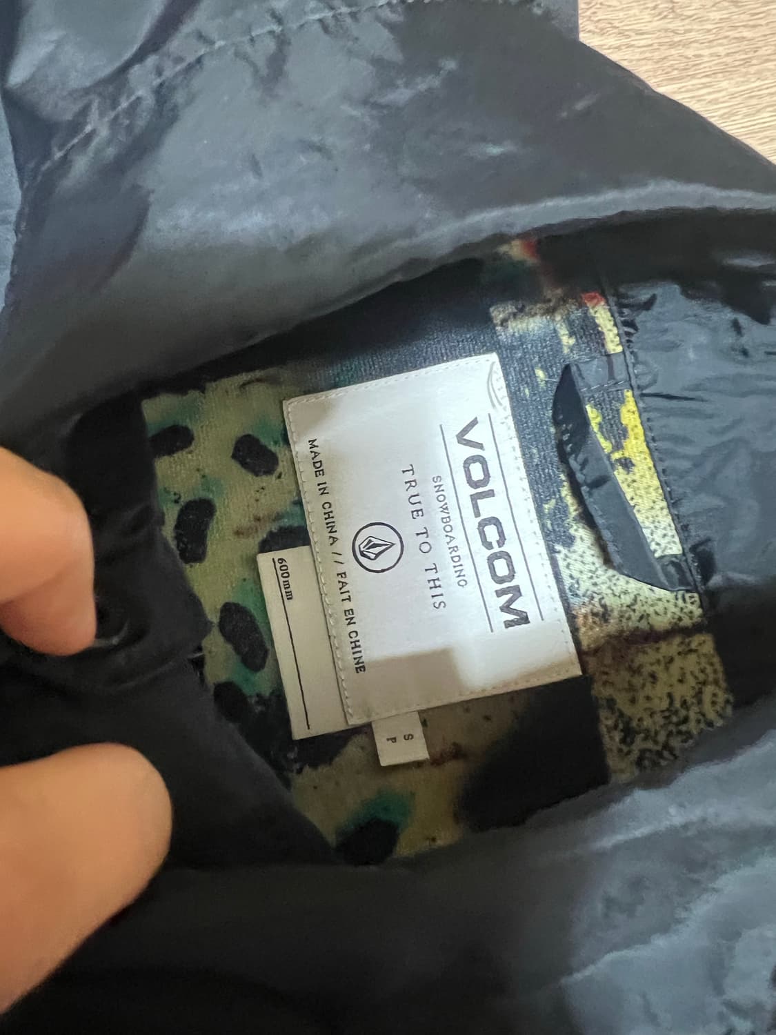VOLCOM 바람막이 자켓  상품이미지3