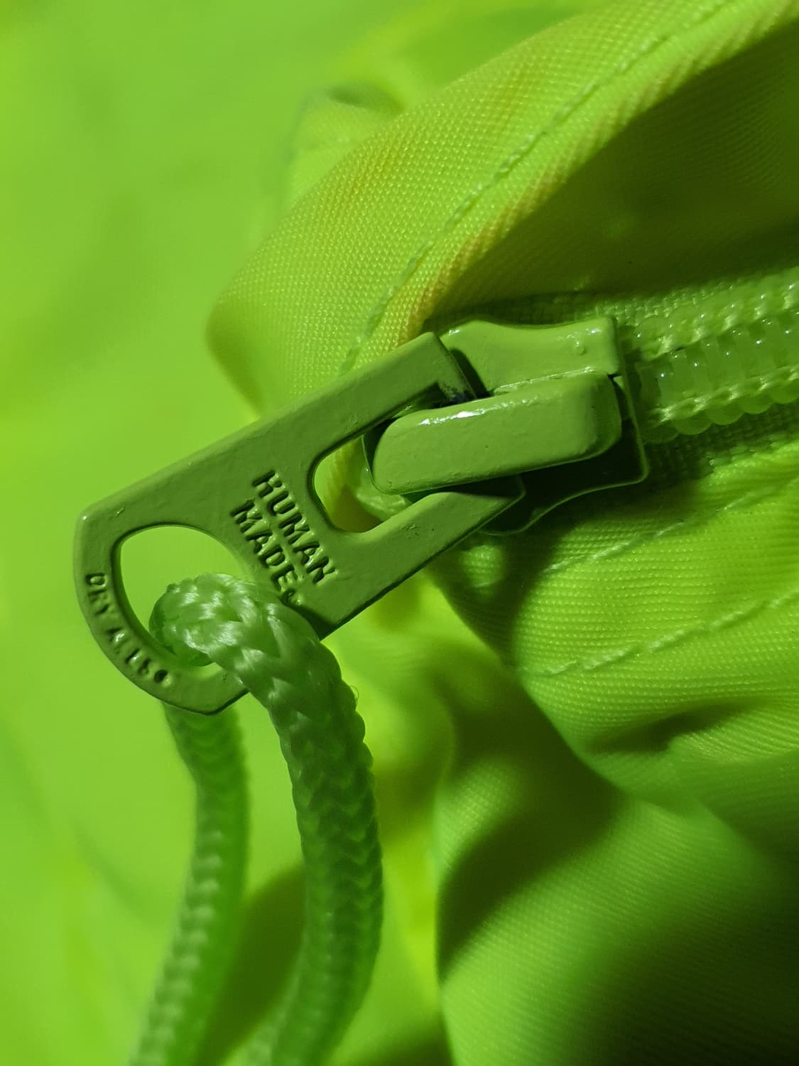 HUMAN MADE 휴먼메이드 네온 백팩 .설몀참조 상품이미지5