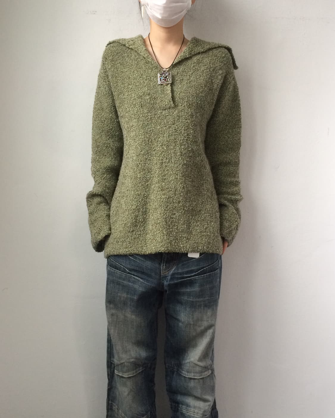 Neck line point knit 상품이미지1