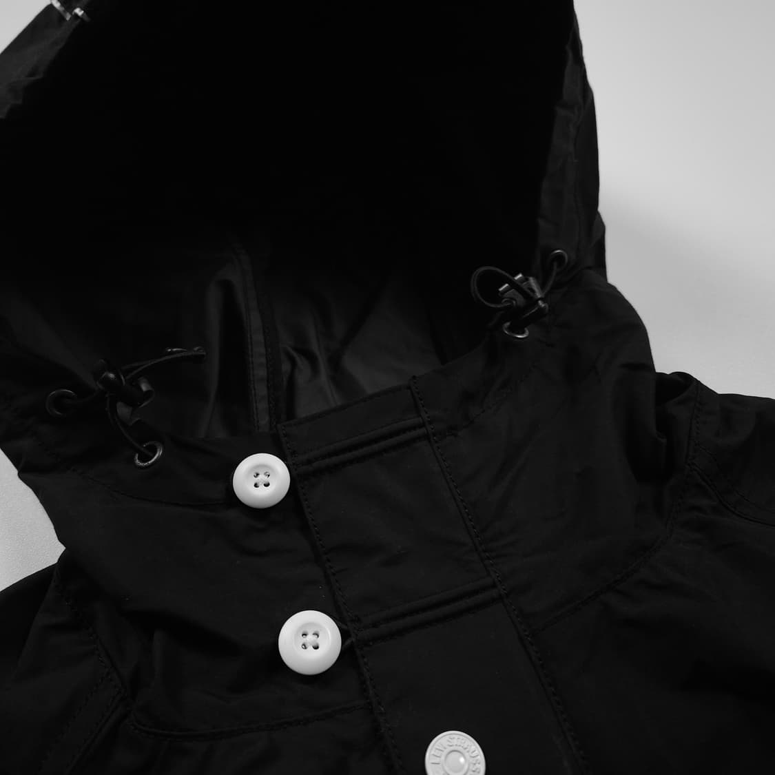 리바이스 유틸리티 테크 마운틴 바람막이 자켓 (M) 상품이미지3