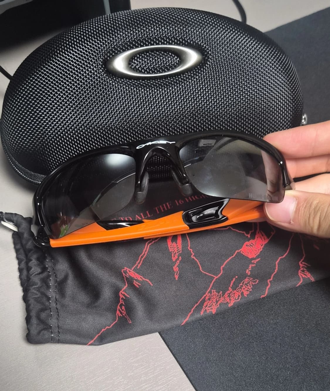 오클리 선글라스 상품이미지1