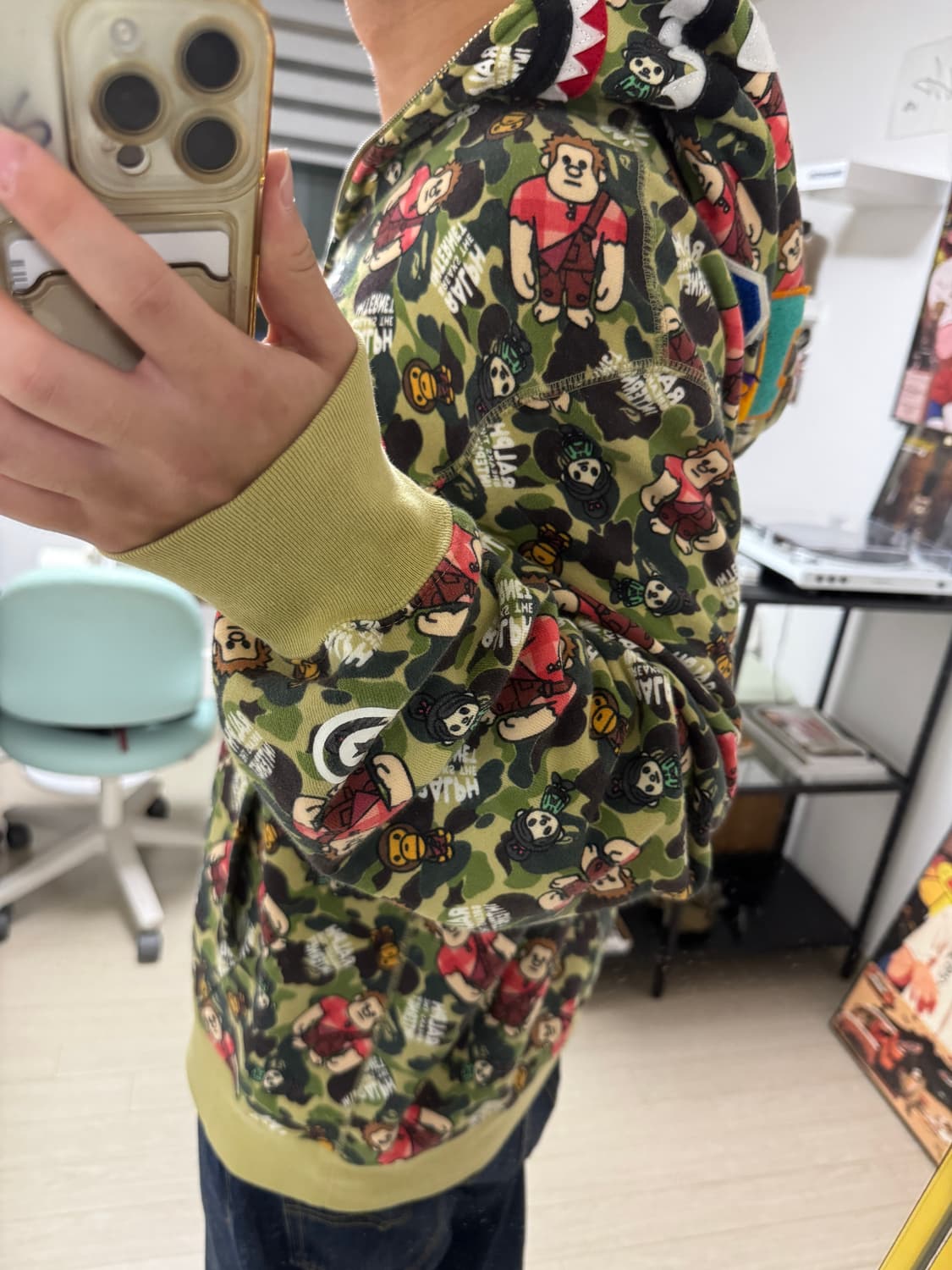 베이프X주먹왕랄프 후드집업(우주매물..!!) 상품이미지3
