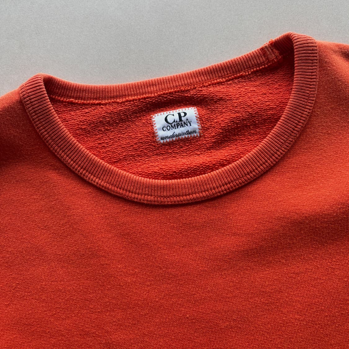 [M]씨피컴퍼니 C.P. Company 렌즈 포켓 맨투맨 상품이미지9