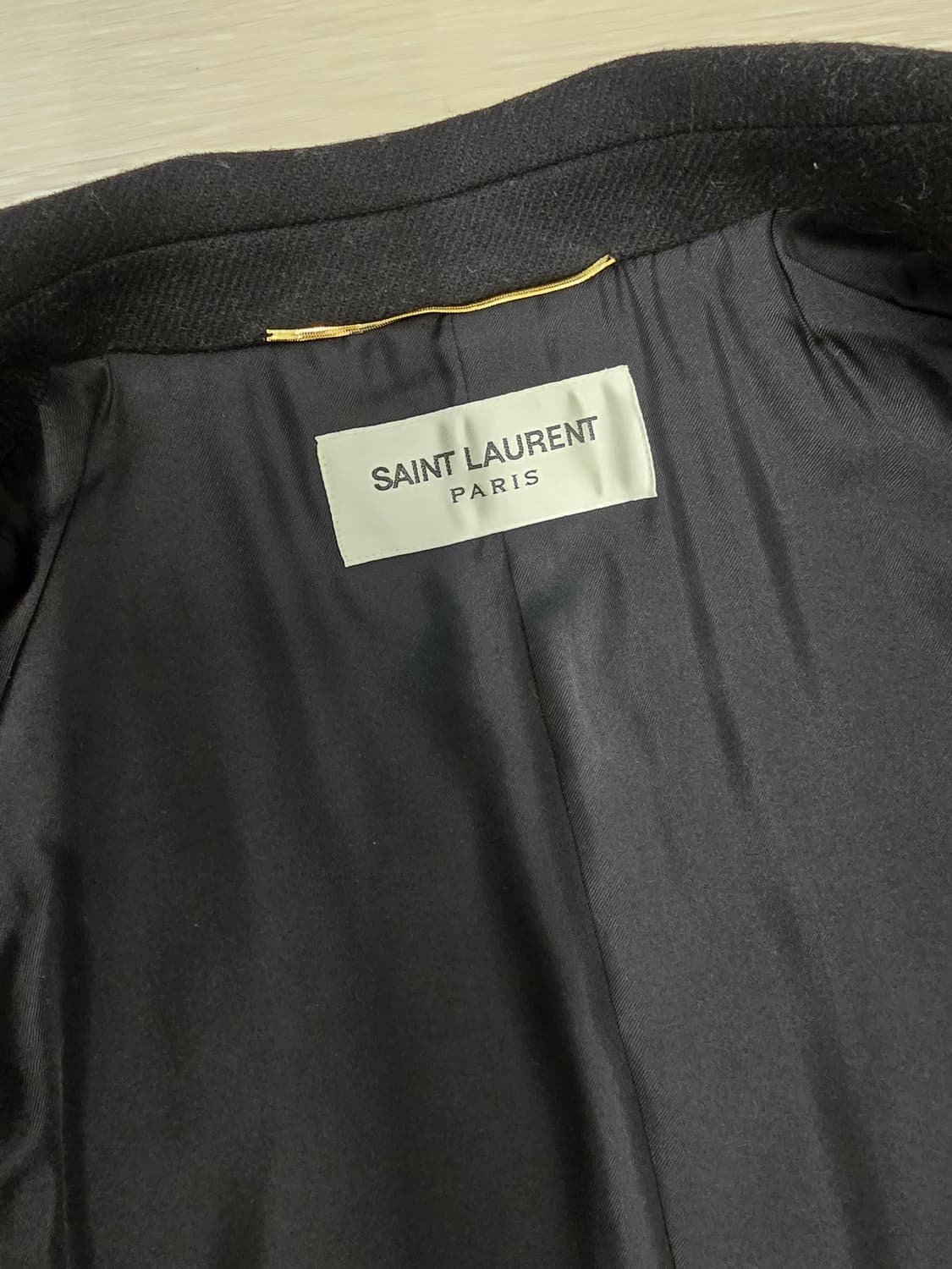 생로랑 여성 블랙 롱코트 상품이미지4