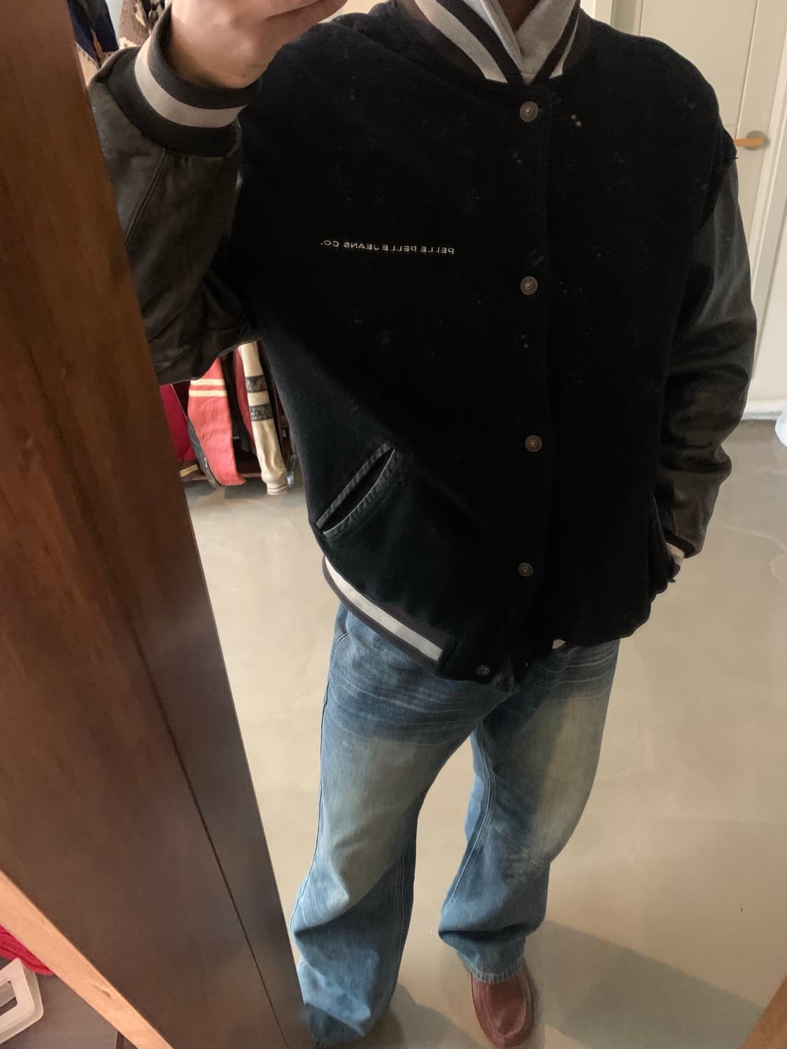 Pellepelle 펠레펠레 레더 슬리브 바시티 자켓 상품이미지9