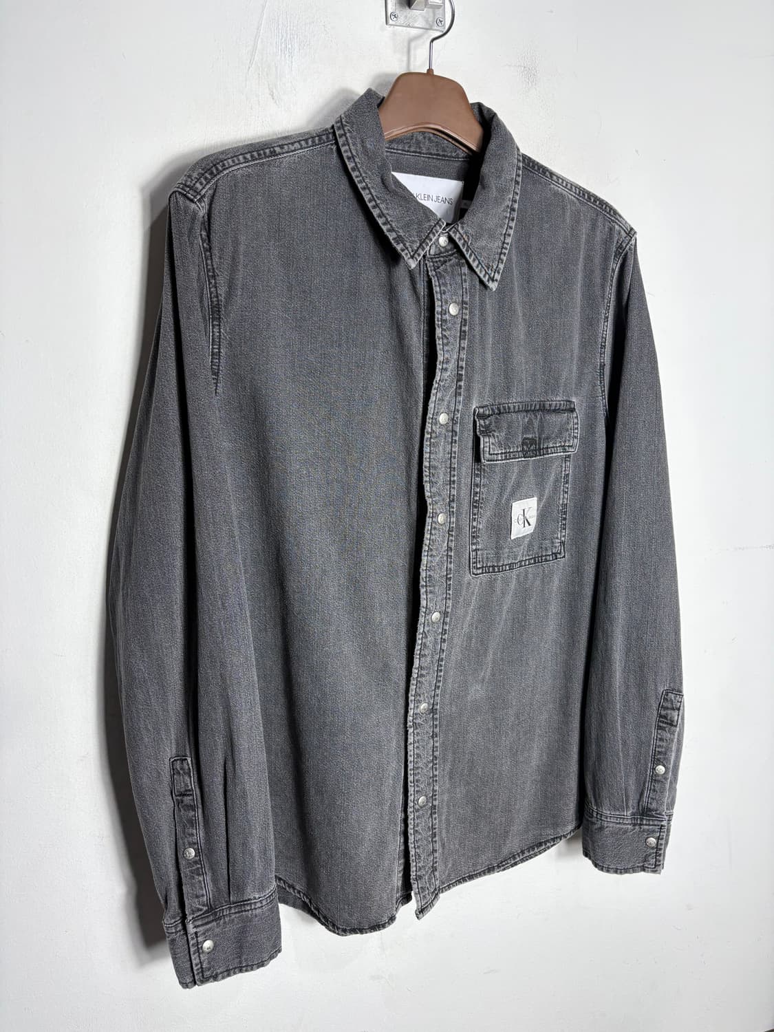 캘빈 클라인 흑청 데님 셔츠 상품이미지1