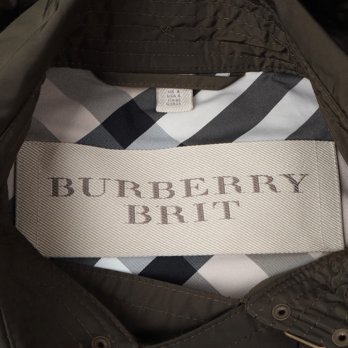 버버리 발모랄 카키 더블 트렌치코트 상품이미지8