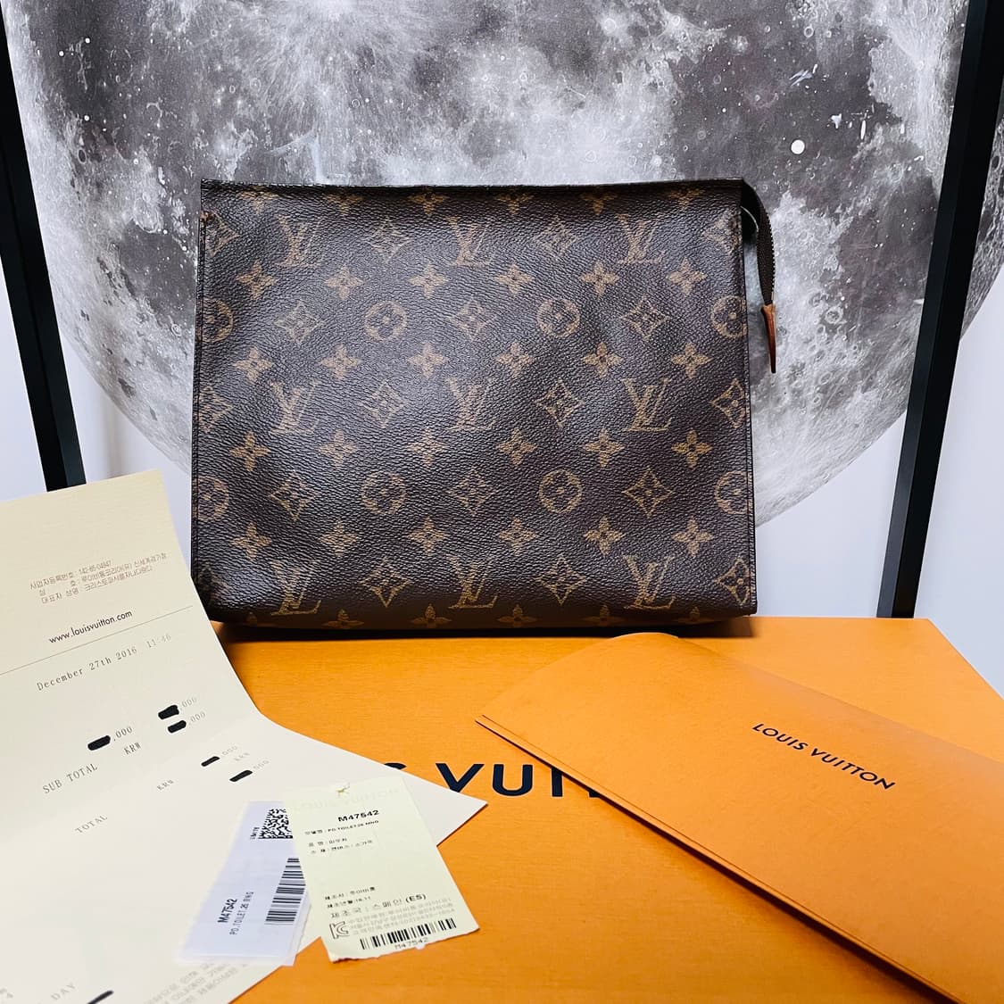 정품) 루이비통 토일렛 26 클러치 백 M47542 상품이미지1