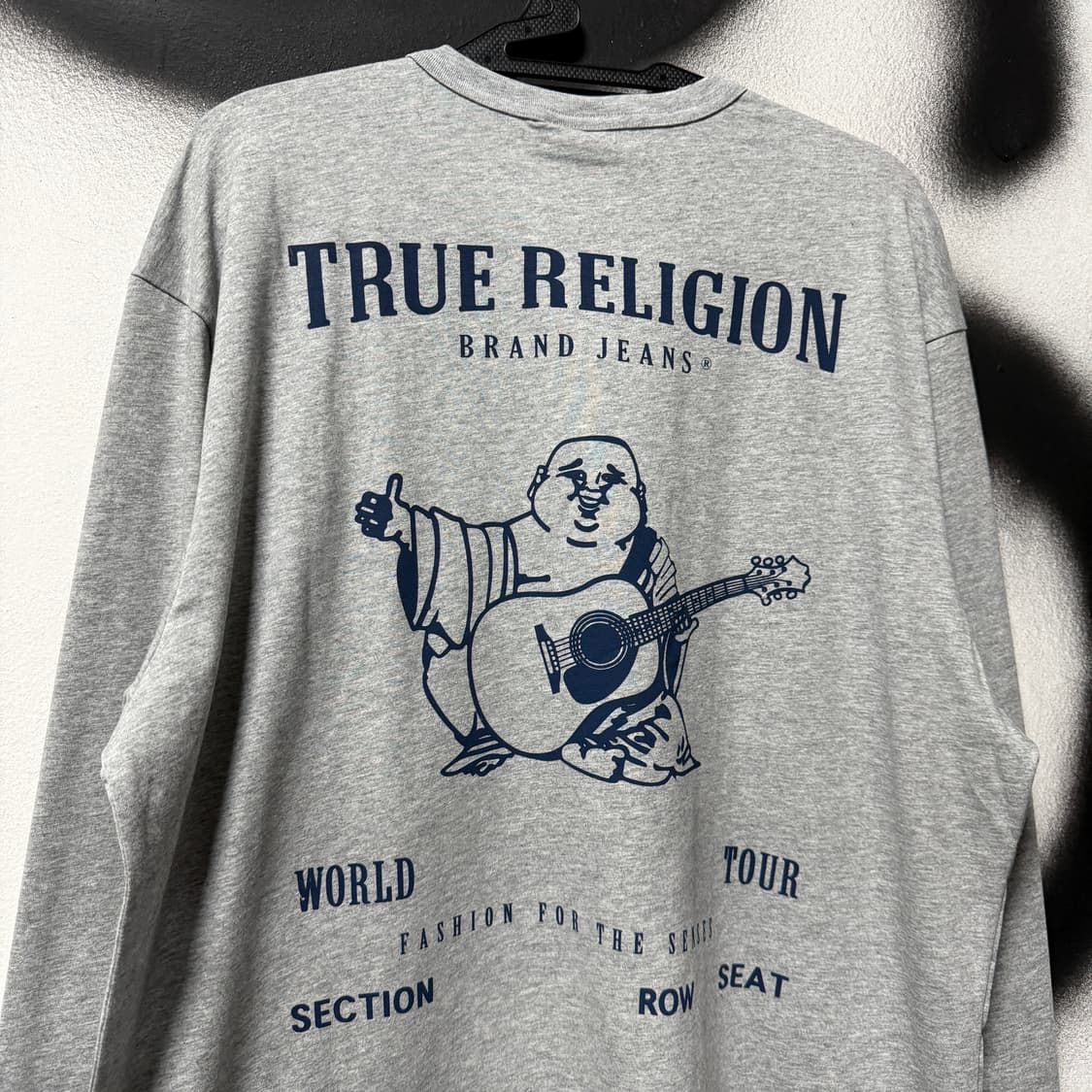 트루릴리젼 백 프린팅 월드투어 데드스탁 롱 슬리브 상품이미지5